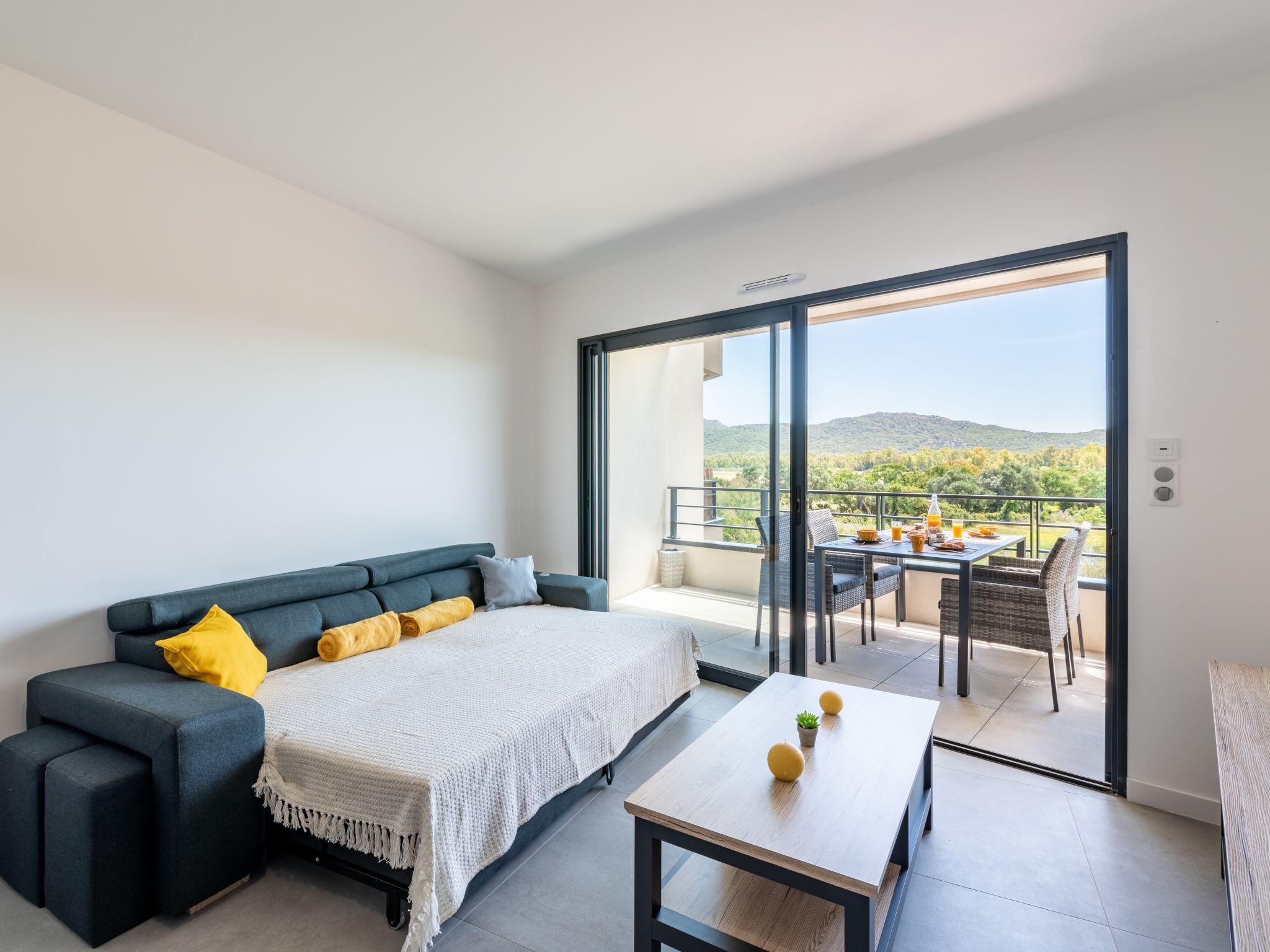Photo 4 - 1 bedroom Apartment in Porto-Vecchio with terrace and sea view