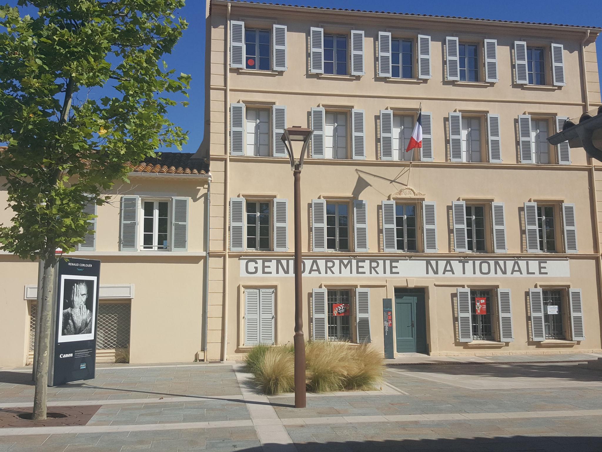 Photo 19 - Maison de 1 chambre à Saint-Tropez avec jardin et vues à la mer