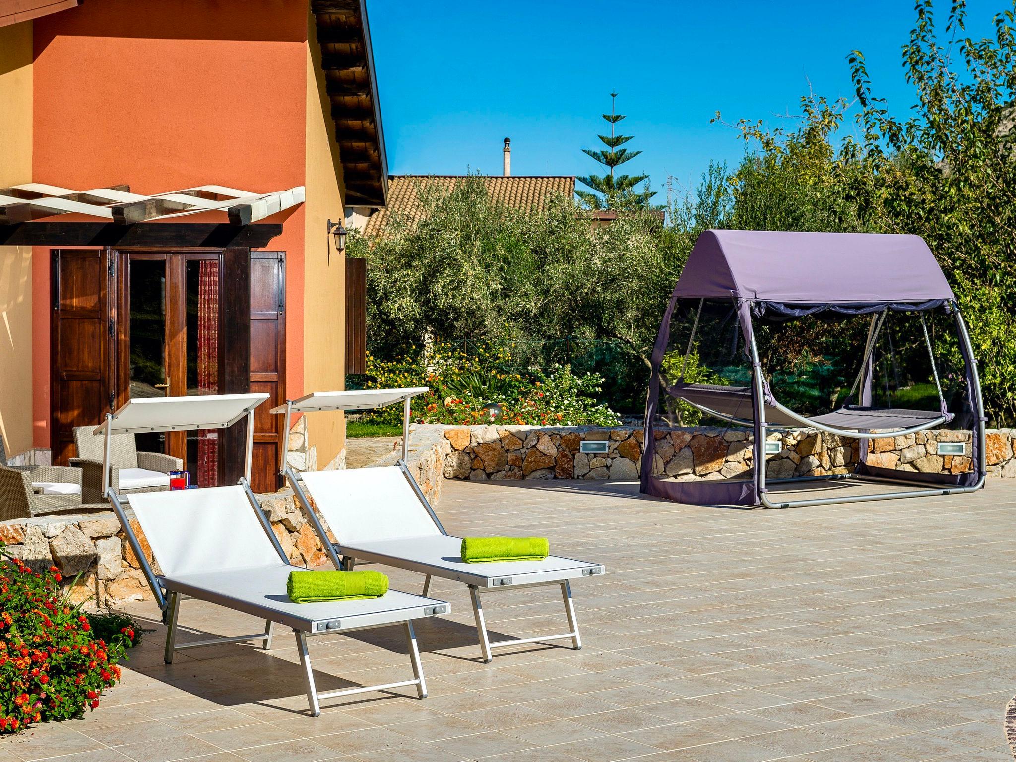 Foto 14 - Casa de 3 habitaciones en Castellammare del Golfo con piscina privada y vistas al mar