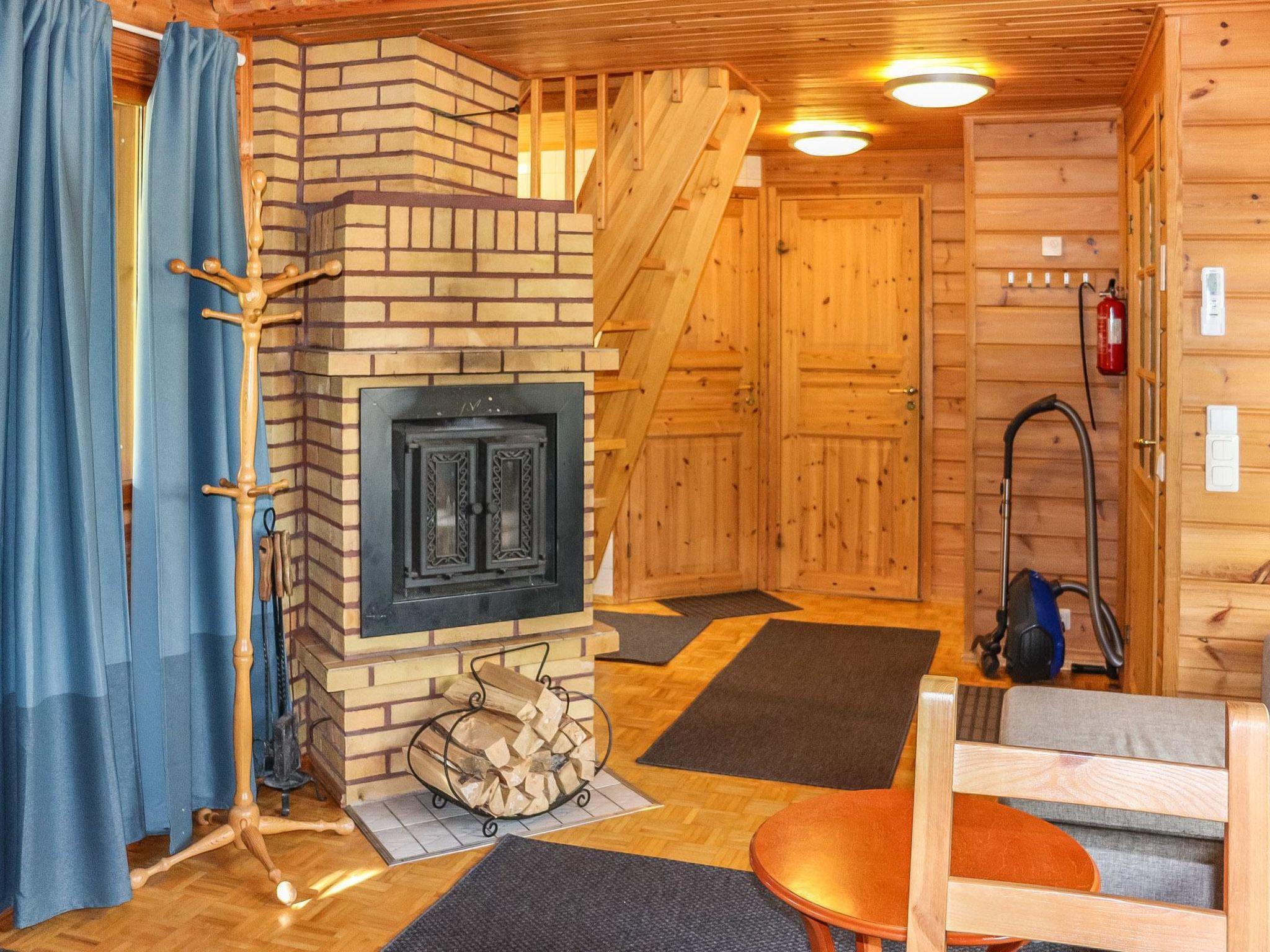 Photo 6 - Maison de 1 chambre à Puolanka avec sauna et vues sur la montagne