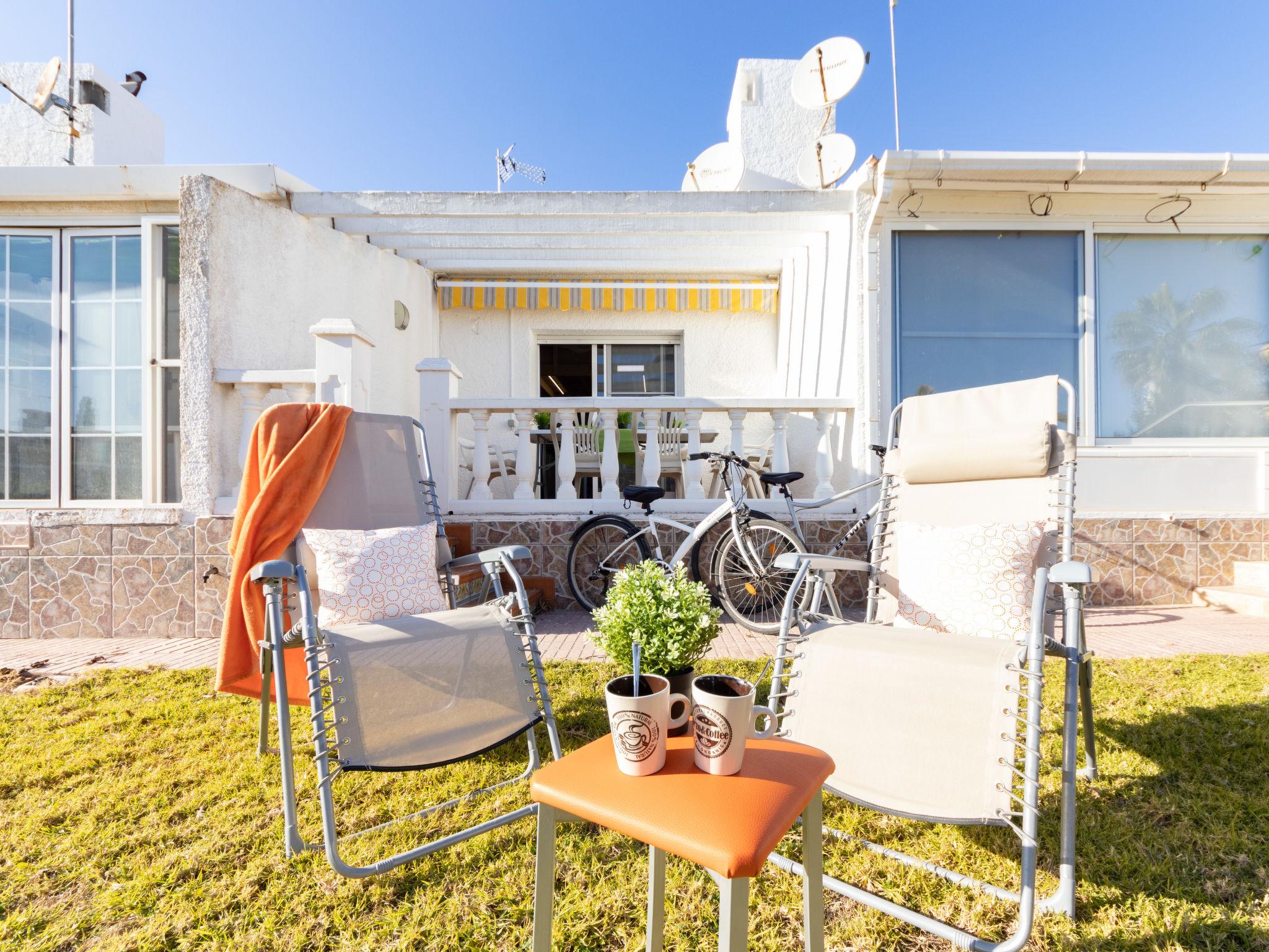 Foto 19 - Haus mit 3 Schlafzimmern in Deltebre mit schwimmbad und blick aufs meer