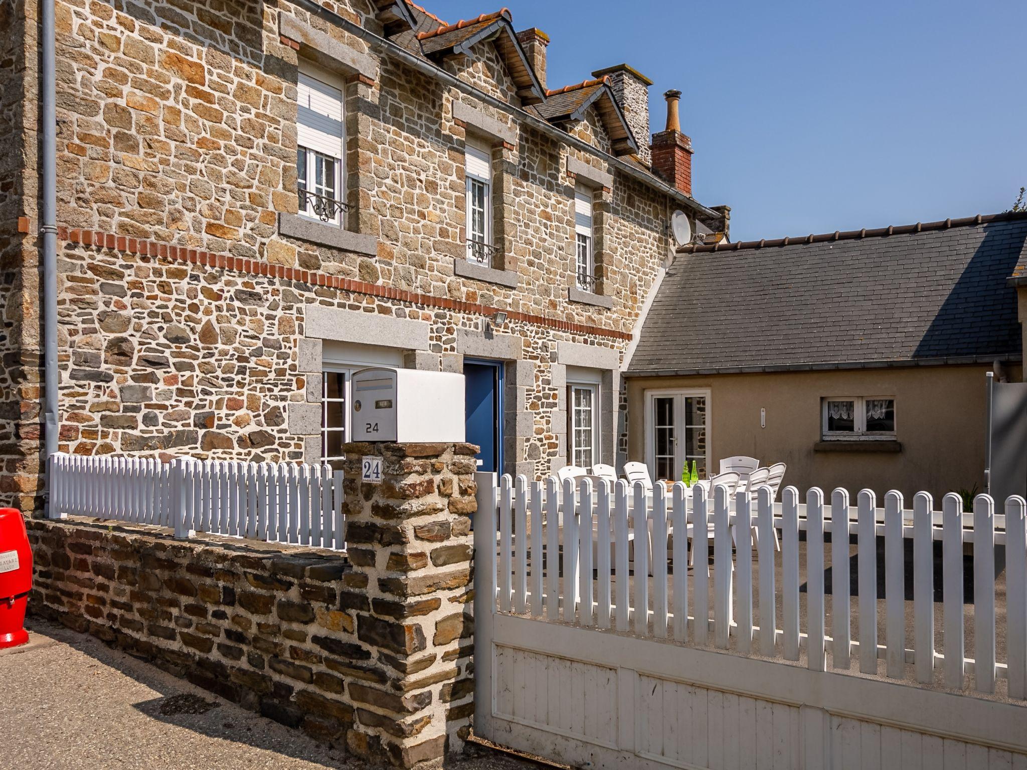 Photo 6 - Maison de 5 chambres à Cherrueix avec terrasse et vues à la mer