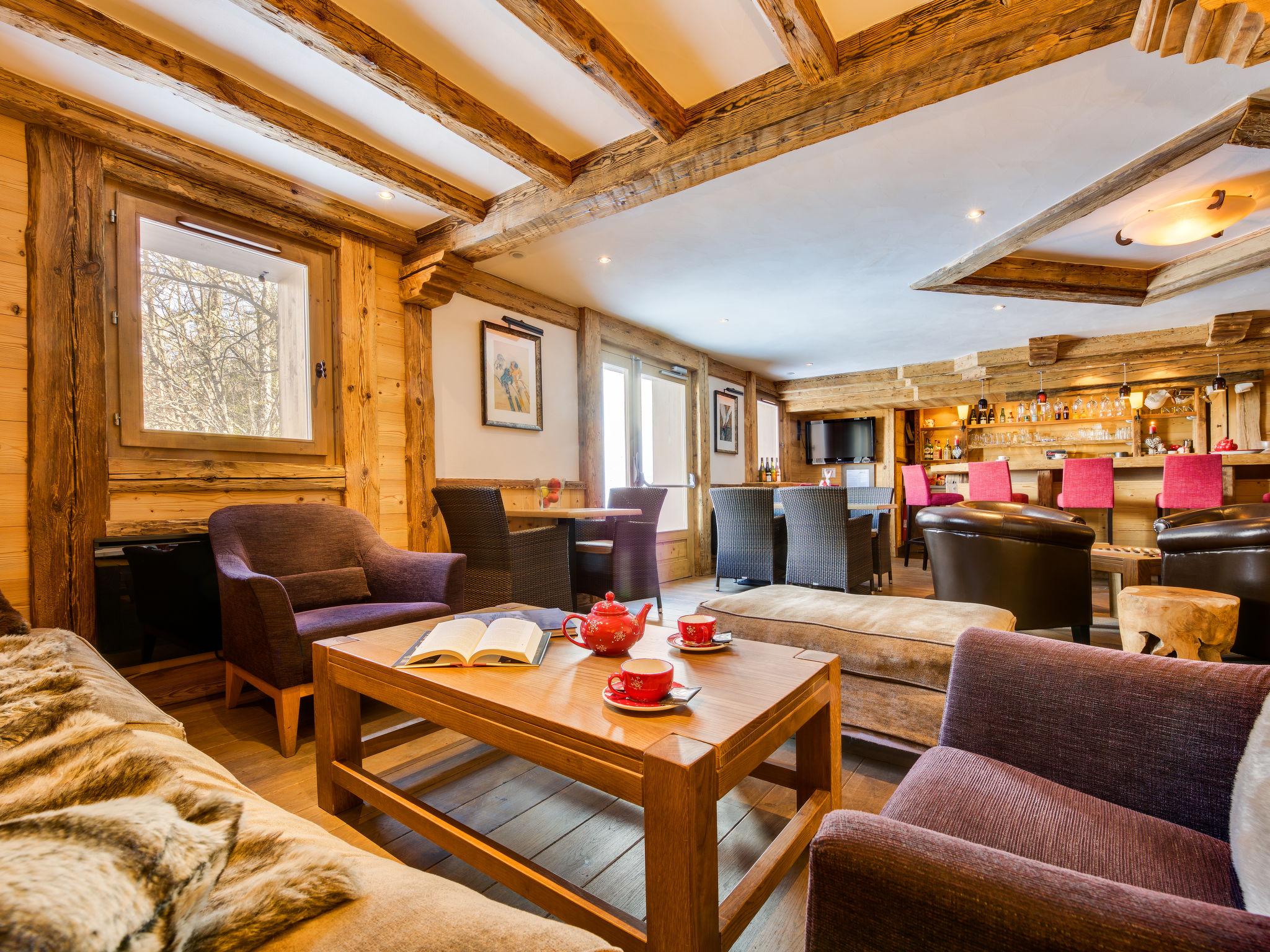 Photo 3 - Appartement de 2 chambres à Sainte-Foy-Tarentaise avec piscine et vues sur la montagne