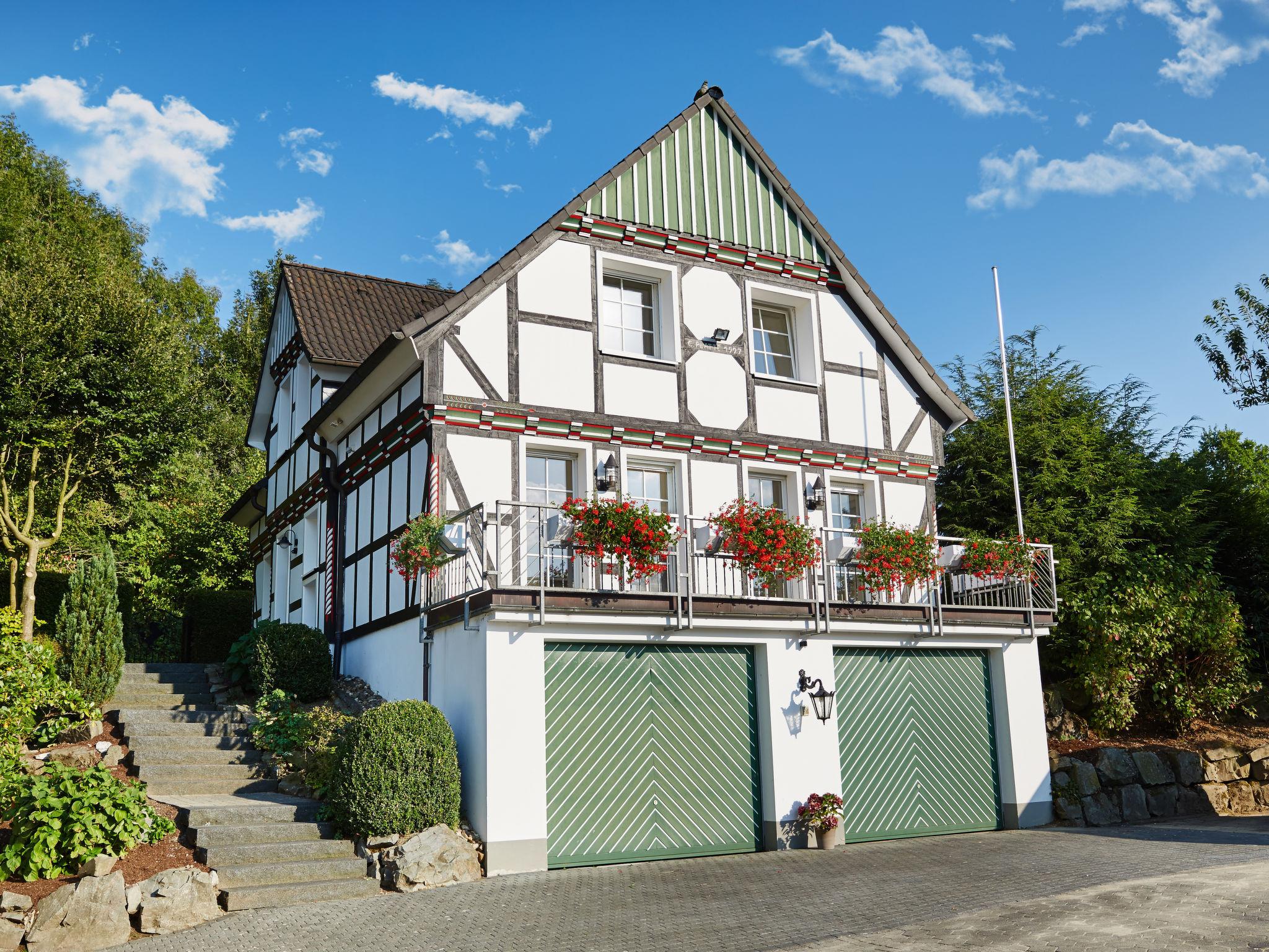 Photo 24 - 3 bedroom House in Attendorn with garden and mountain view