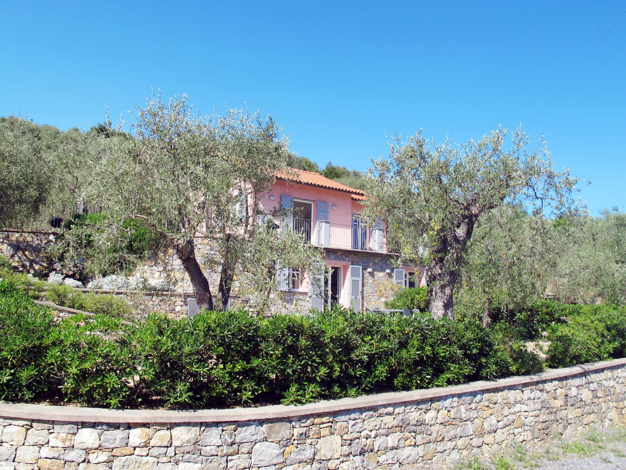 Photo 28 - Appartement en Imperia avec jardin et terrasse