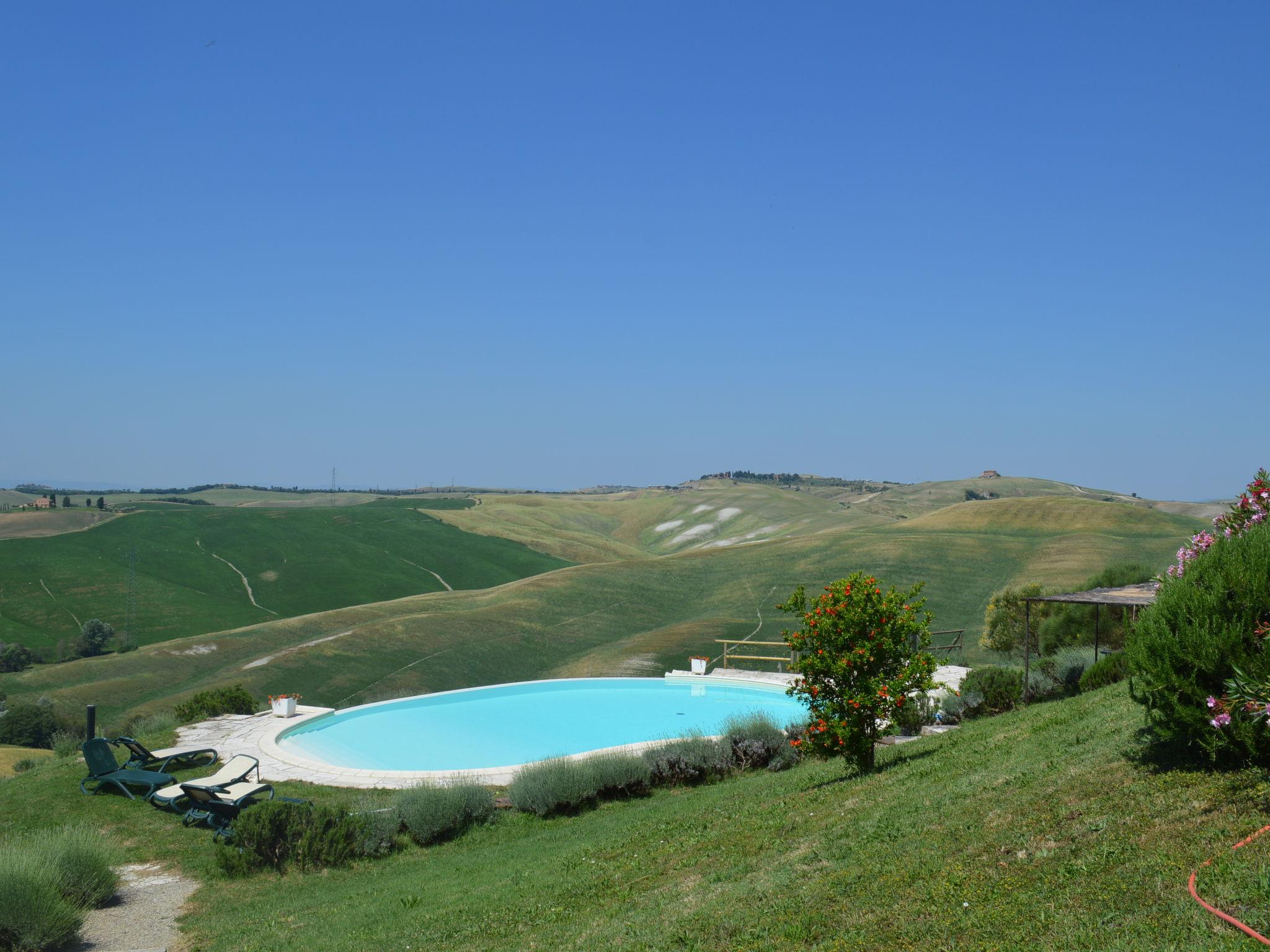 Foto 2 - Appartamento con 3 camere da letto a Asciano con piscina e giardino