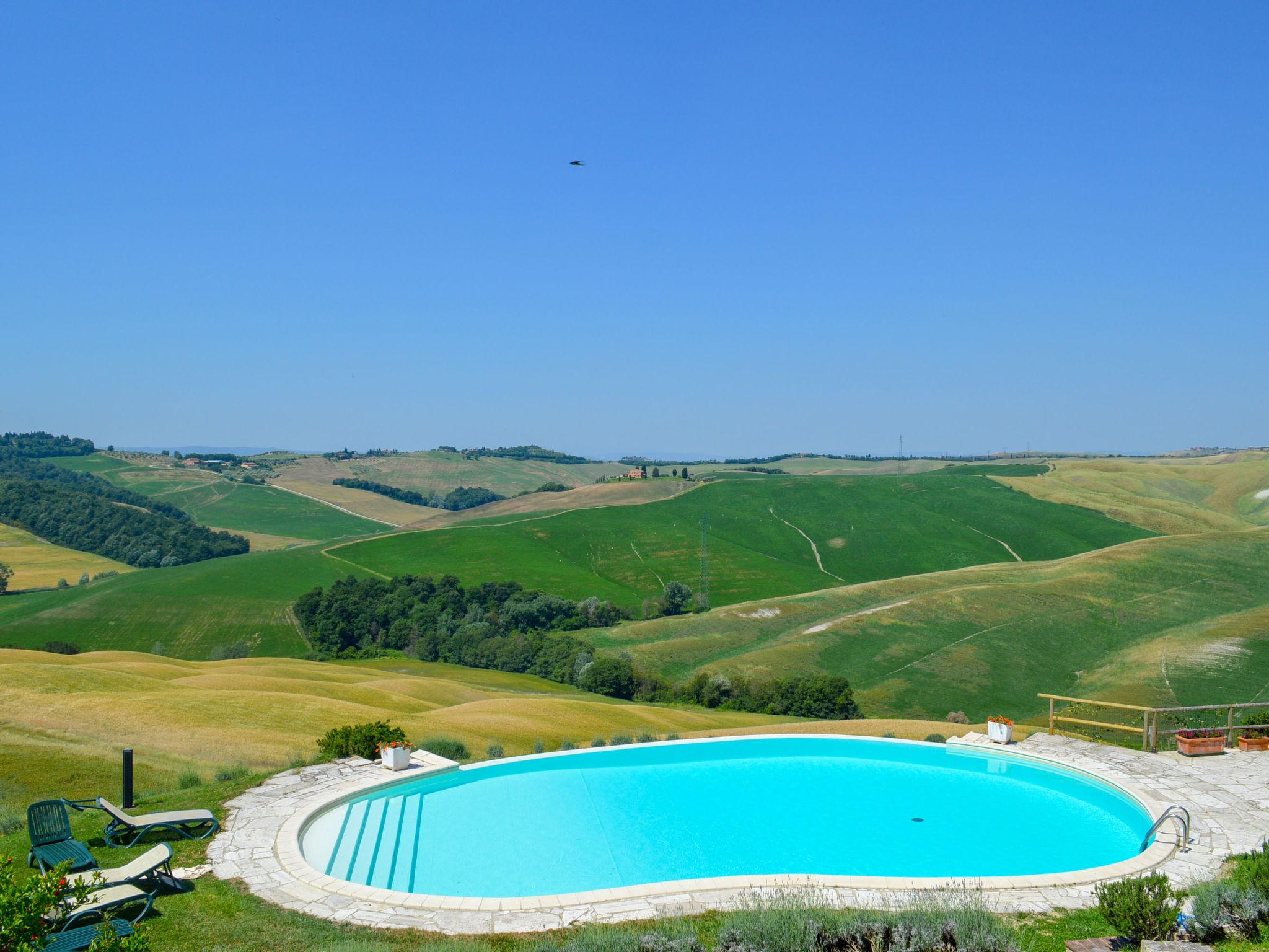 Photo 5 - 3 bedroom Apartment in Asciano with swimming pool and garden