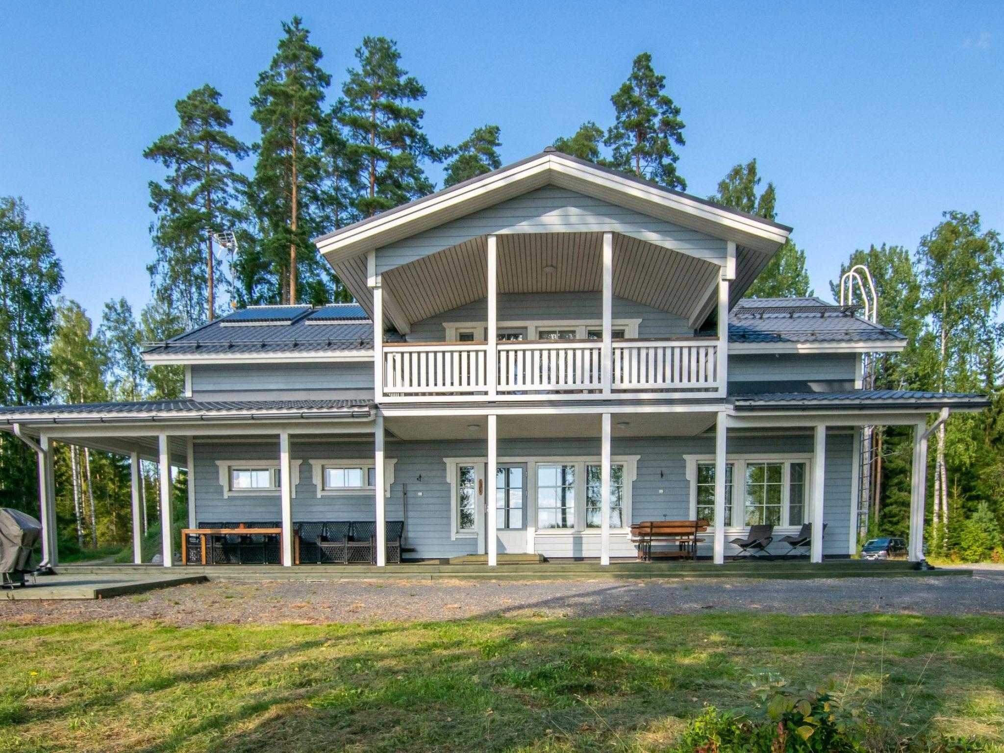 Photo 2 - Maison de 5 chambres à Pertunmaa avec sauna