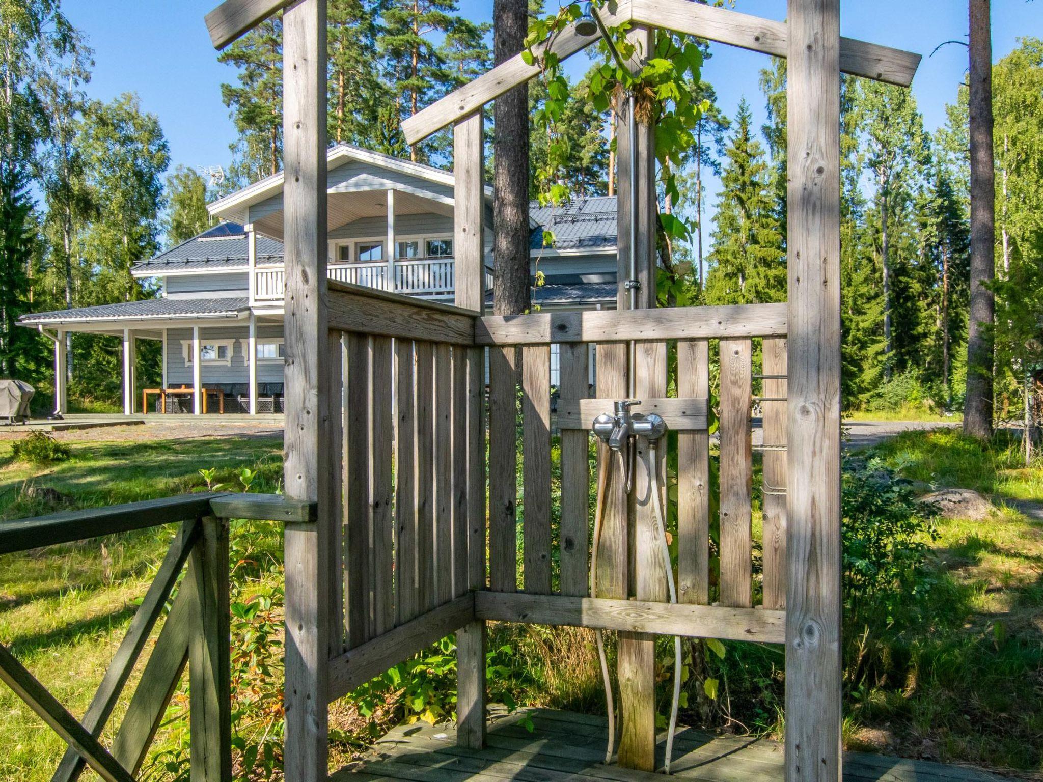 Foto 40 - Casa con 5 camere da letto a Pertunmaa con sauna