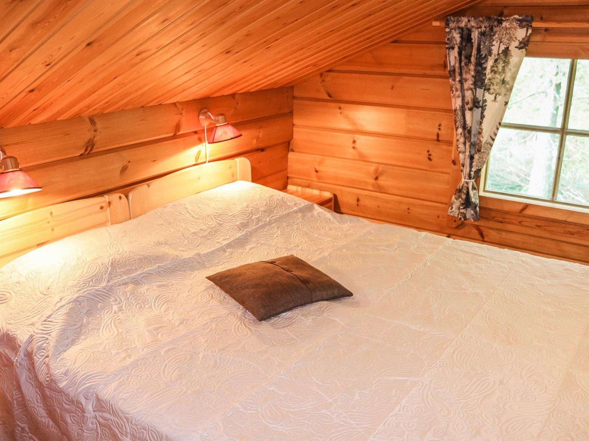 Foto 10 - Casa de 2 quartos em Hyrynsalmi com sauna