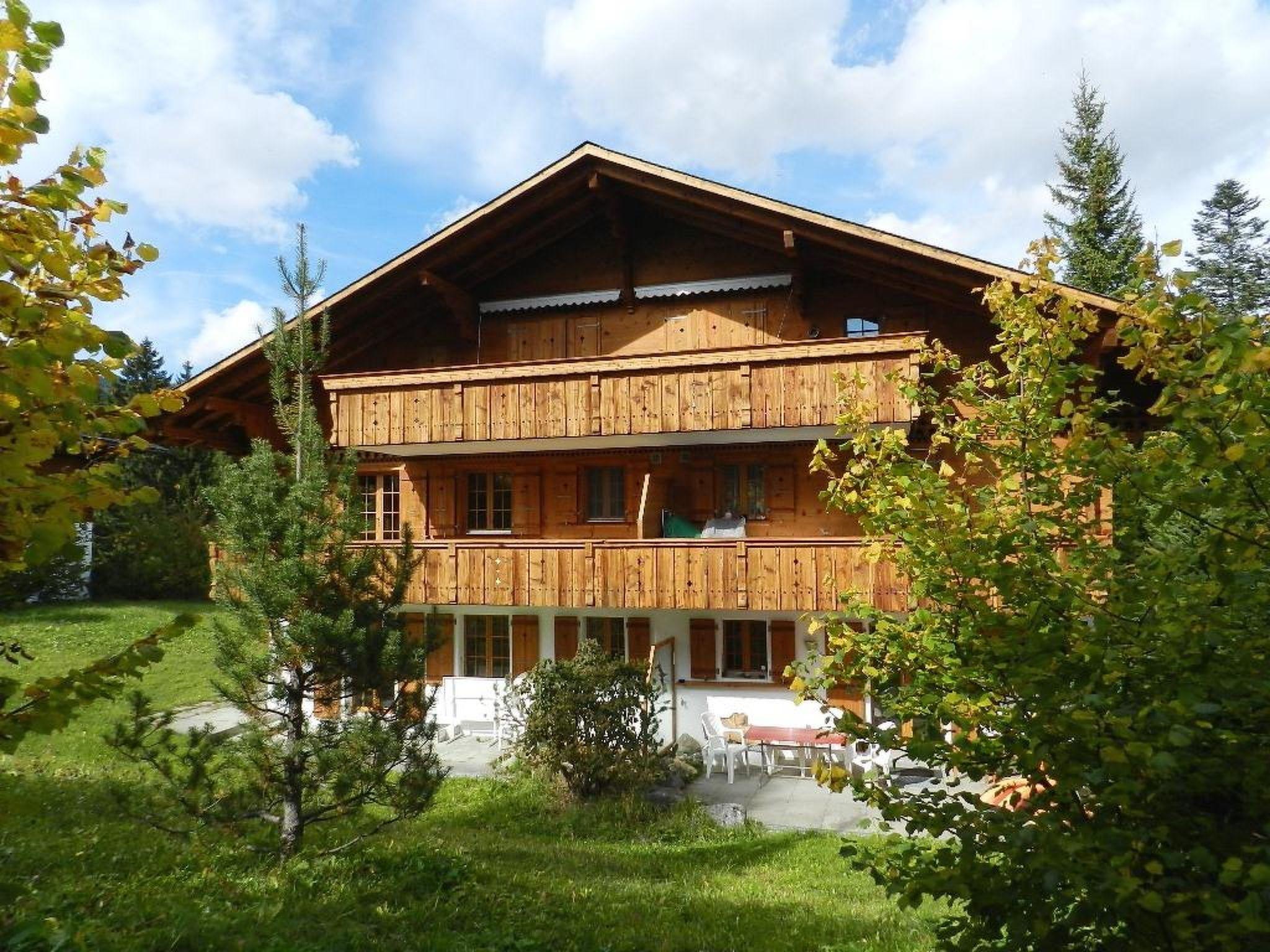 Photo 3 - 2 bedroom Apartment in Saanen