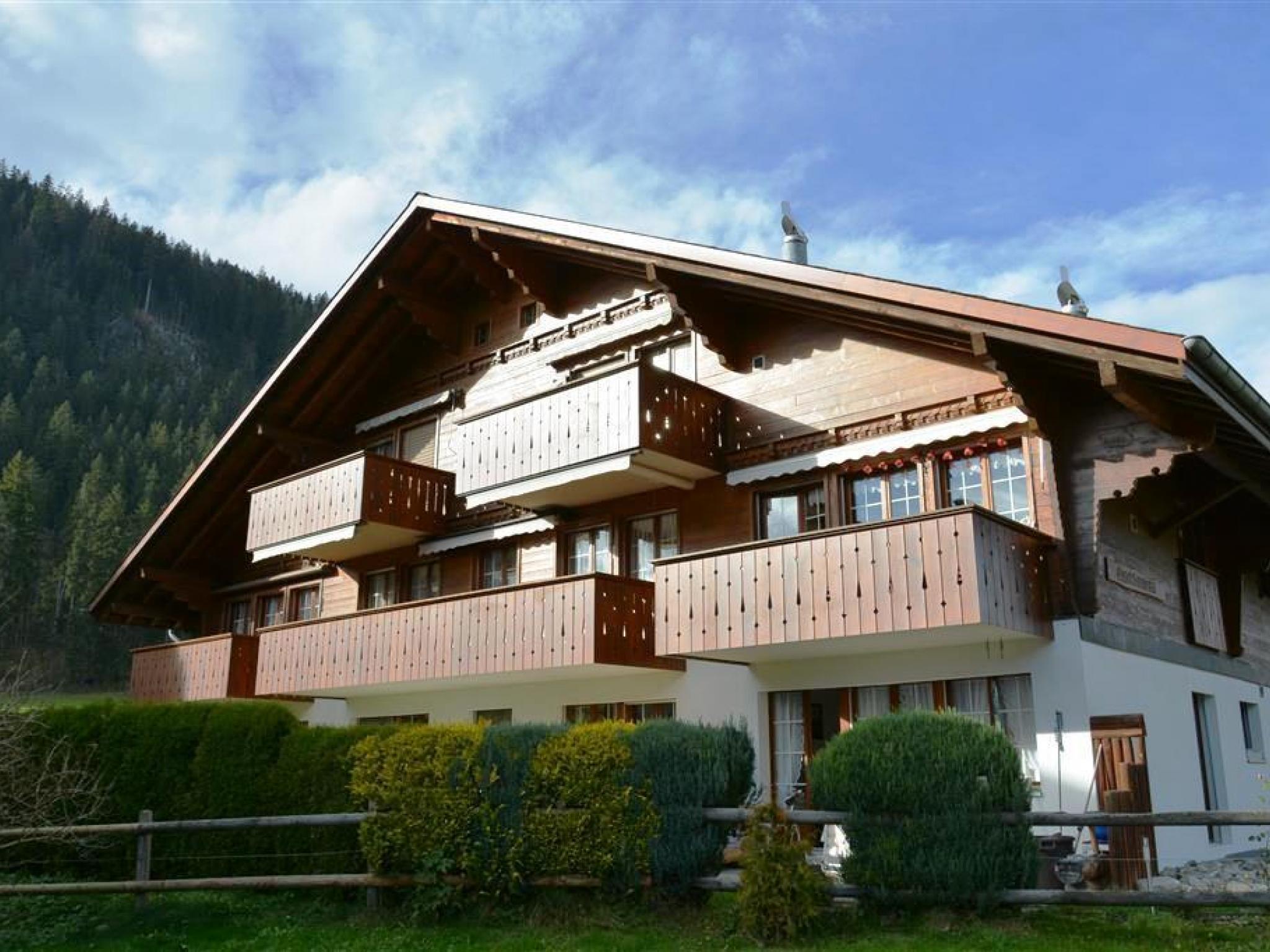 Photo 2 - 1 bedroom Apartment in Zweisimmen