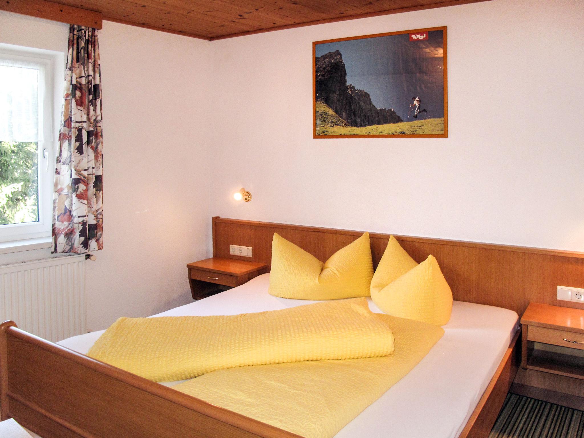 Foto 8 - Apartment mit 4 Schlafzimmern in Tobadill mit blick auf die berge