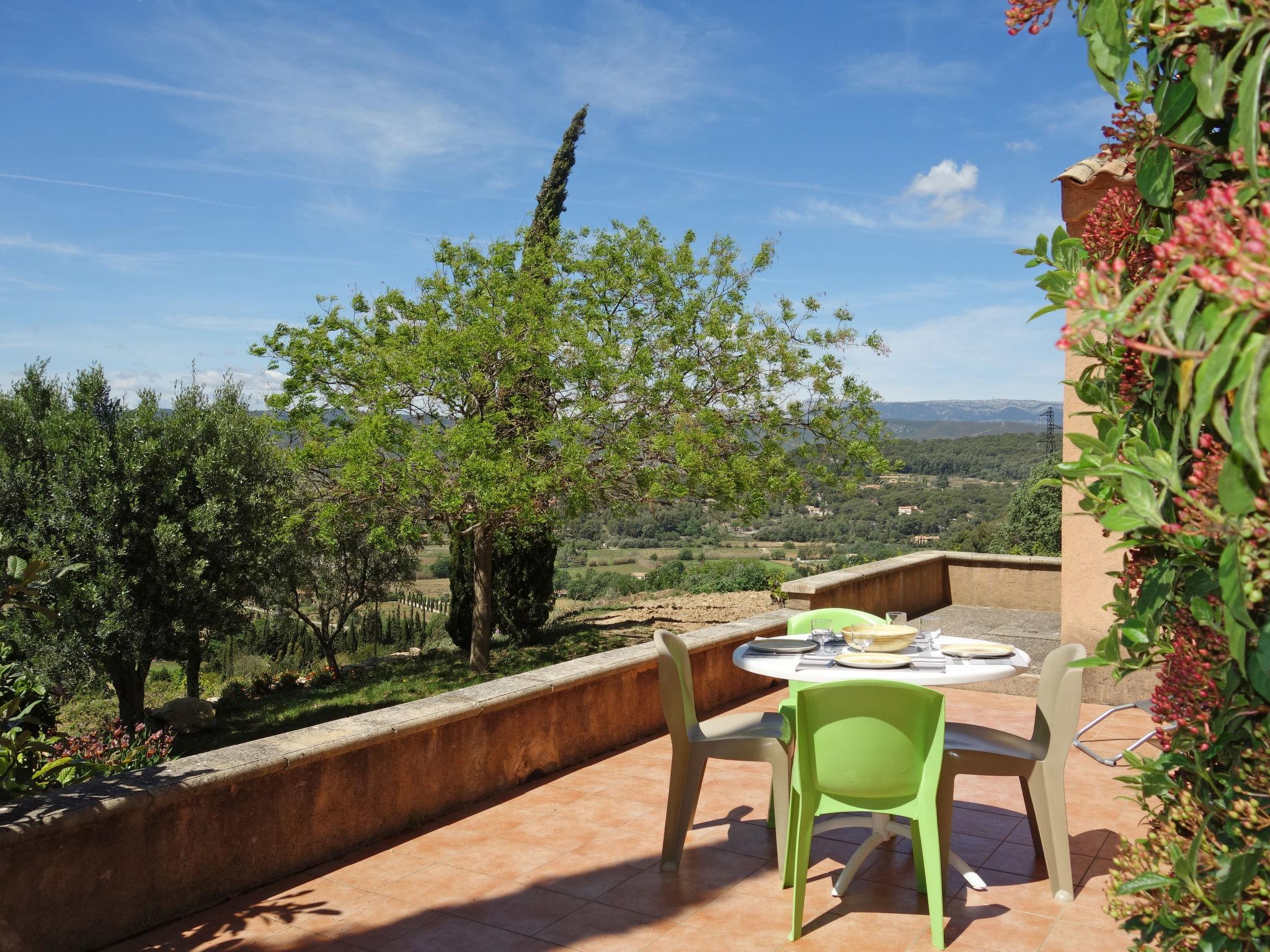 Foto 2 - Casa de 2 habitaciones en La Cadière-d'Azur con jardín y vistas al mar