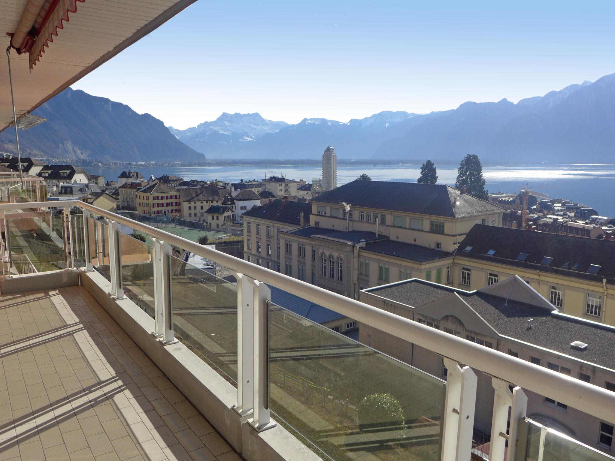 Foto 20 - Apartamento de 3 quartos em Montreux