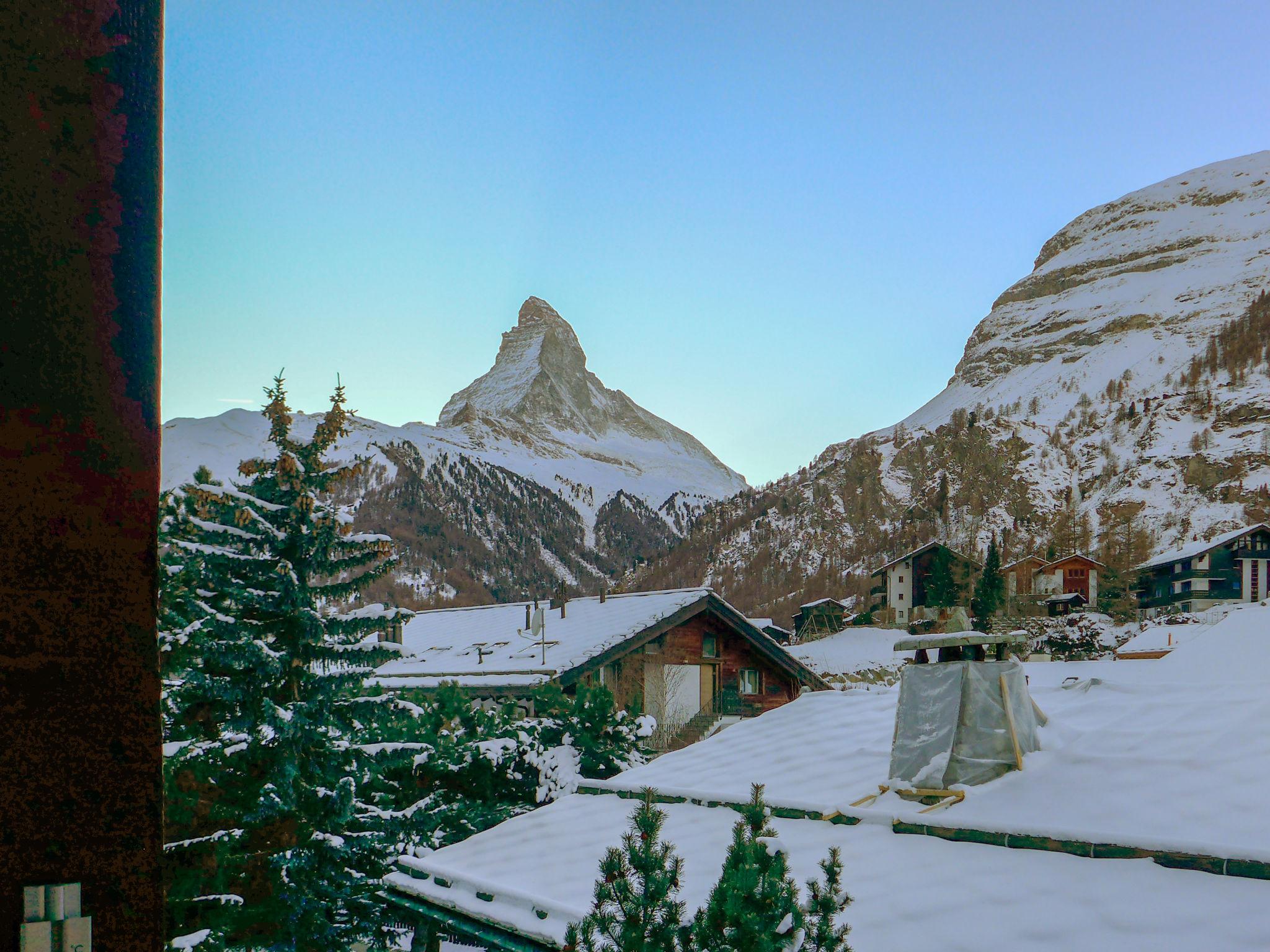 Photo 1 - Appartement de 1 chambre à Zermatt avec vues sur la montagne