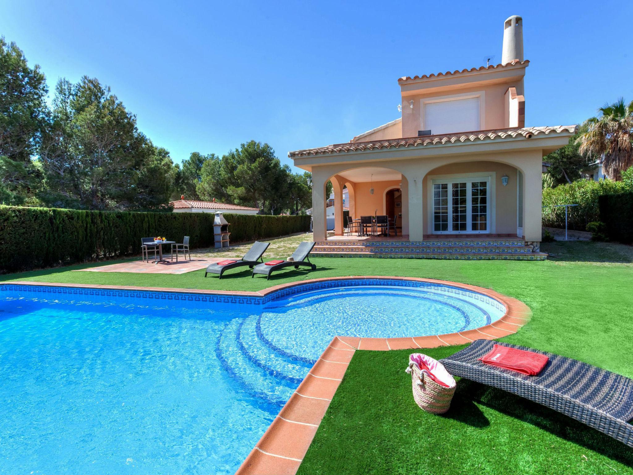 Foto 20 - Casa de 3 quartos em l'Ametlla de Mar com piscina privada e jardim