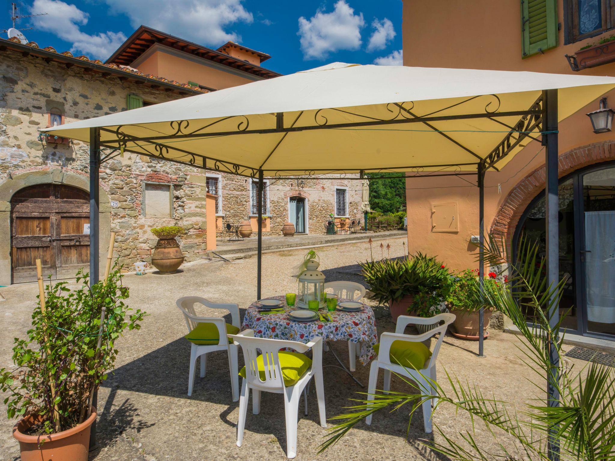 Photo 12 - 2 bedroom Apartment in Reggello with swimming pool and garden