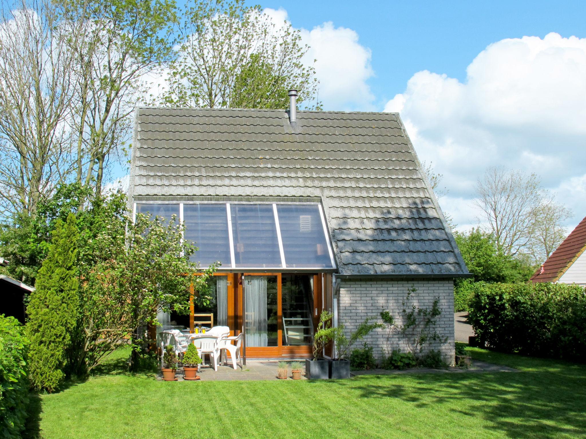 Photo 1 - Maison de 3 chambres à Anjum avec jardin et terrasse