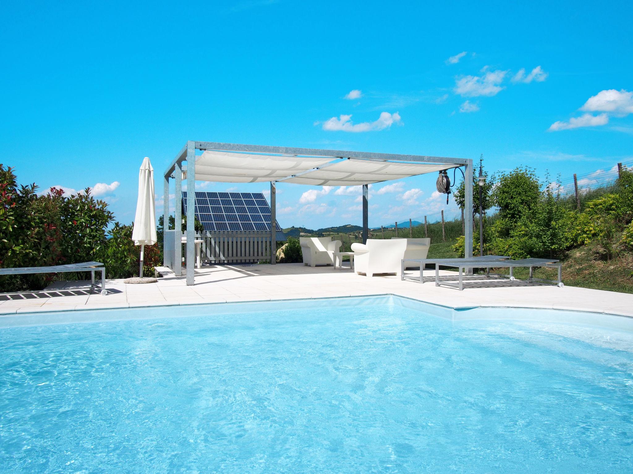 Foto 2 - Casa con 4 camere da letto a Sarezzano con piscina privata e giardino