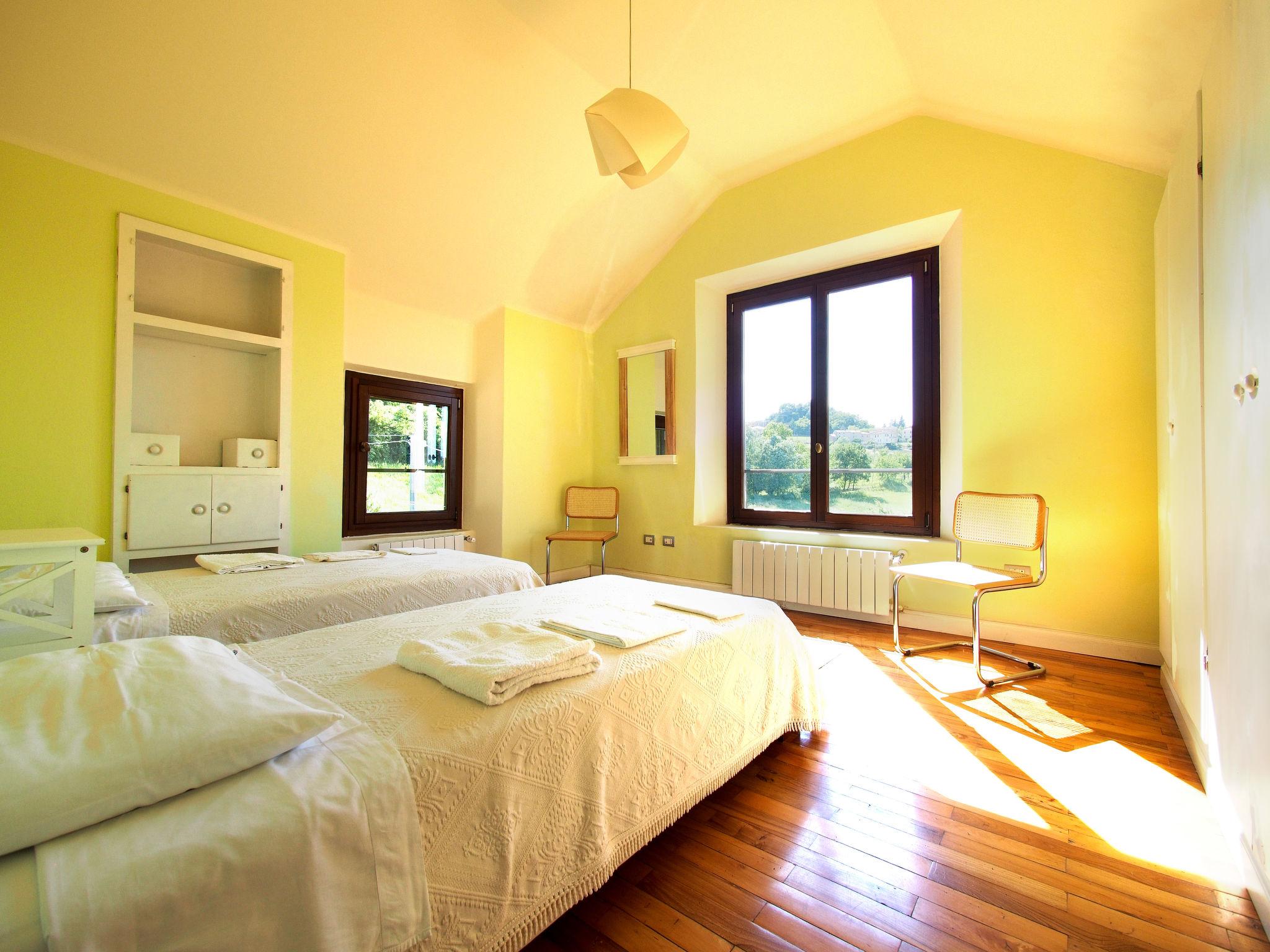 Foto 14 - Casa con 4 camere da letto a Sarezzano con piscina privata e giardino