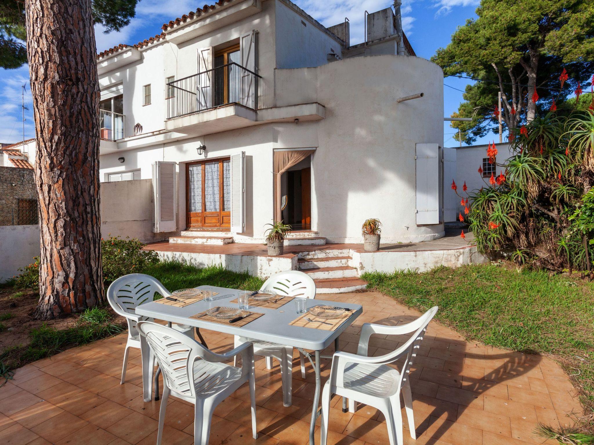 Photo 1 - Maison de 3 chambres à l'Escala avec jardin et terrasse