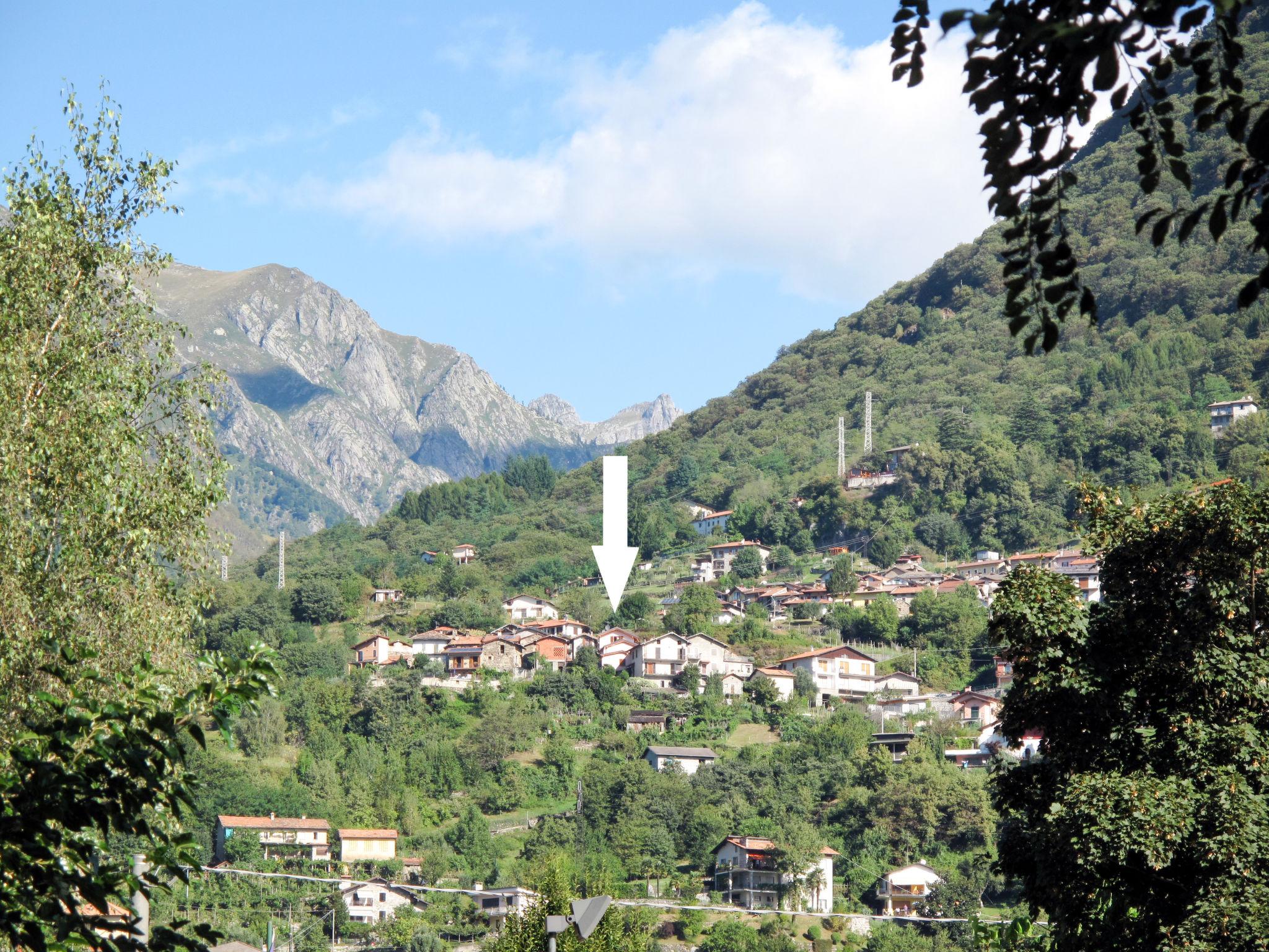 Foto 15 - Appartamento con 1 camera da letto a Vercana con terrazza e vista sulle montagne