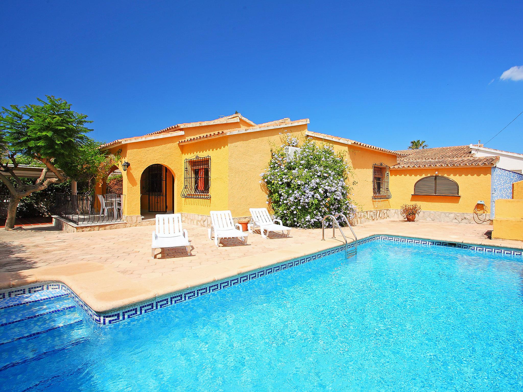 Photo 1 - Maison de 2 chambres à els Poblets avec piscine privée et vues à la mer