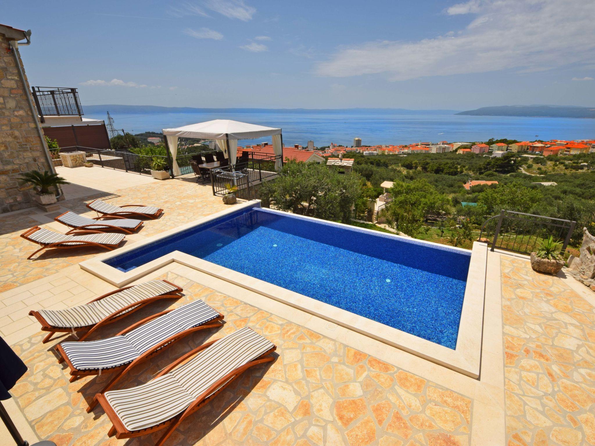 Foto 6 - Casa de 3 habitaciones en Makarska con piscina privada y vistas al mar