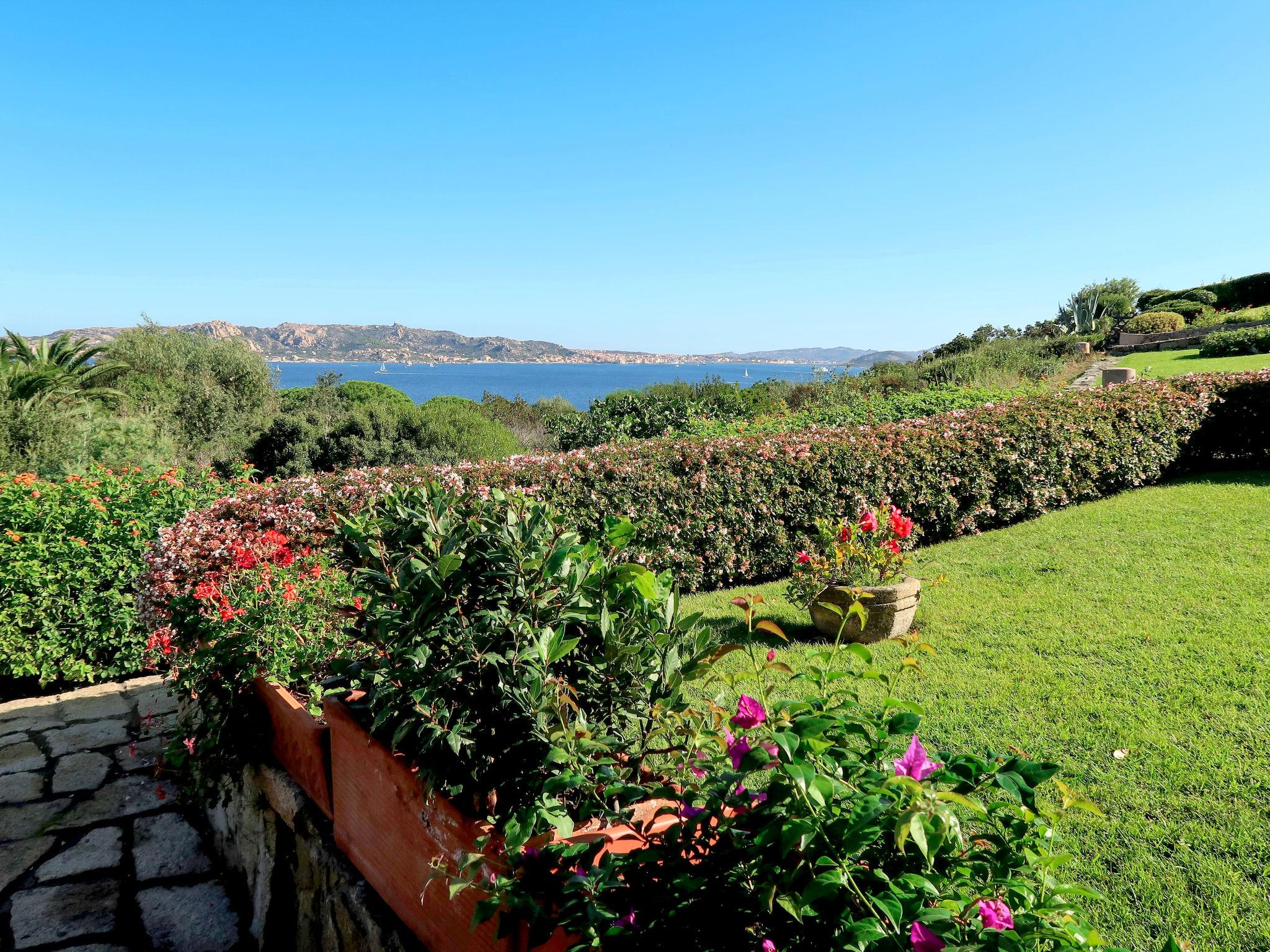 Foto 2 - Haus mit 2 Schlafzimmern in Palau mit terrasse und blick aufs meer