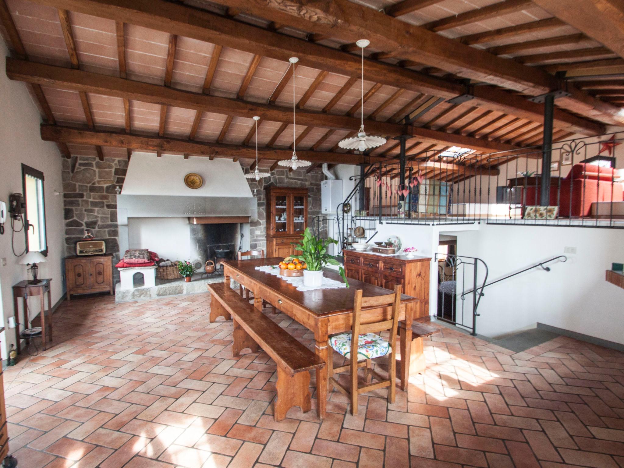 Photo 10 - 3 bedroom House in Rufina with private pool and garden