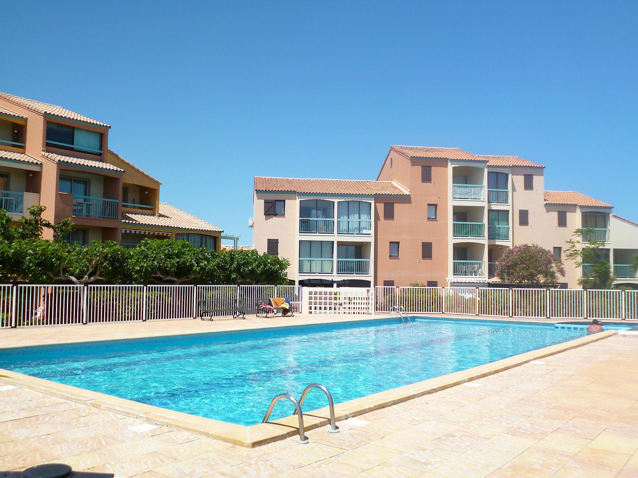 Photo 1 - Appartement de 1 chambre à Le Barcarès avec piscine et vues à la mer
