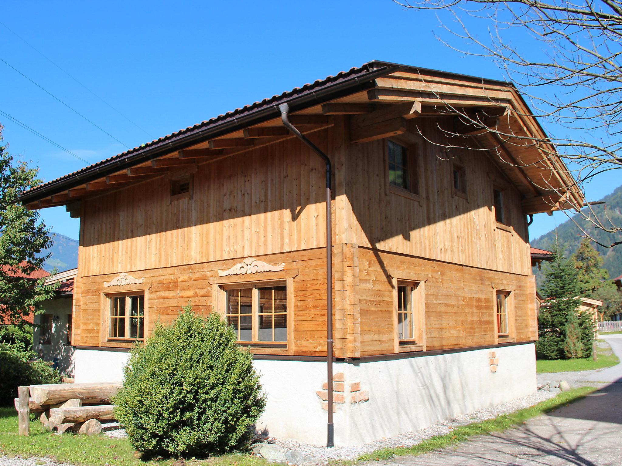 Photo 1 - Maison de 5 chambres à Stumm avec jardin et vues sur la montagne