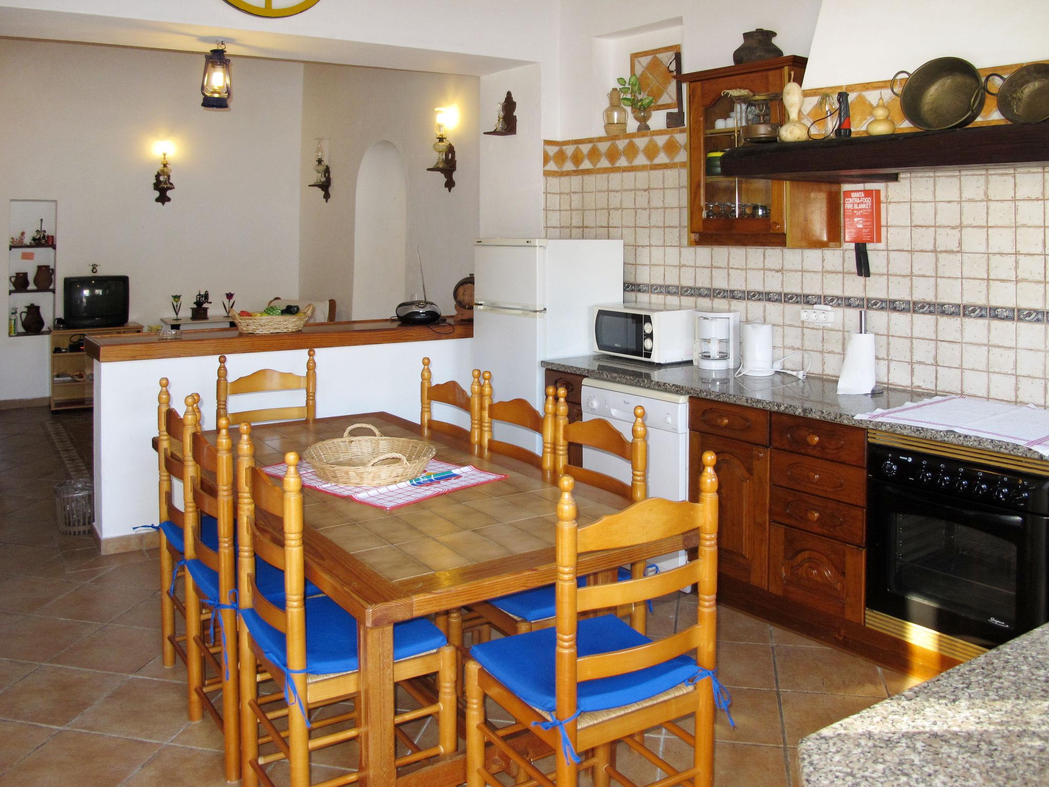 Photo 9 - 4 bedroom House in Albufeira with private pool and sea view