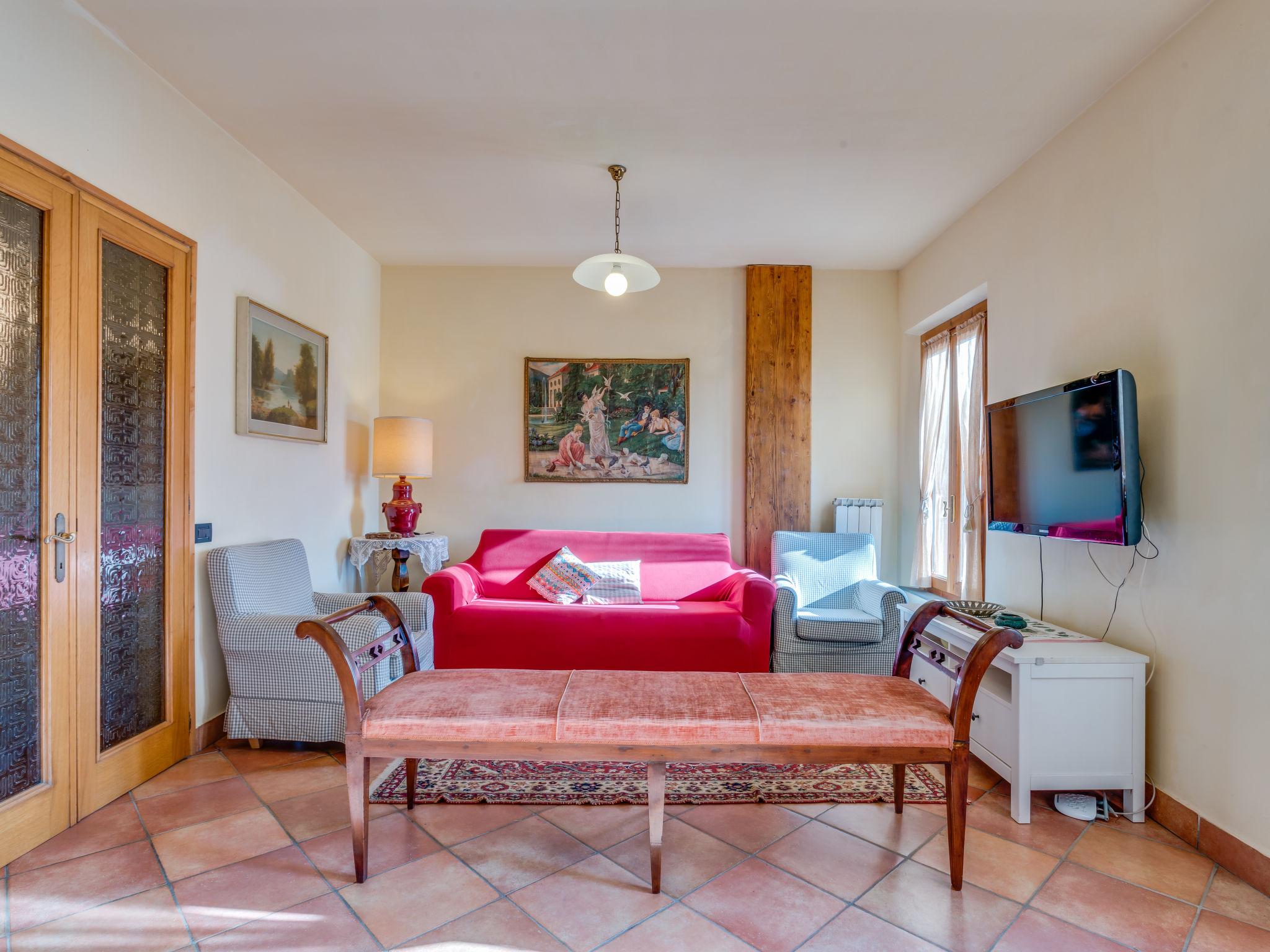 Foto 11 - Apartment mit 3 Schlafzimmern in Lamporecchio mit schwimmbad und garten