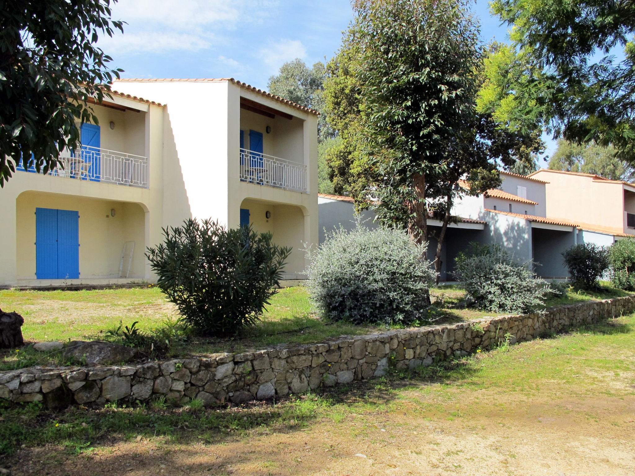 Foto 4 - Apartamento de 1 habitación en Algajola con jardín y vistas al mar