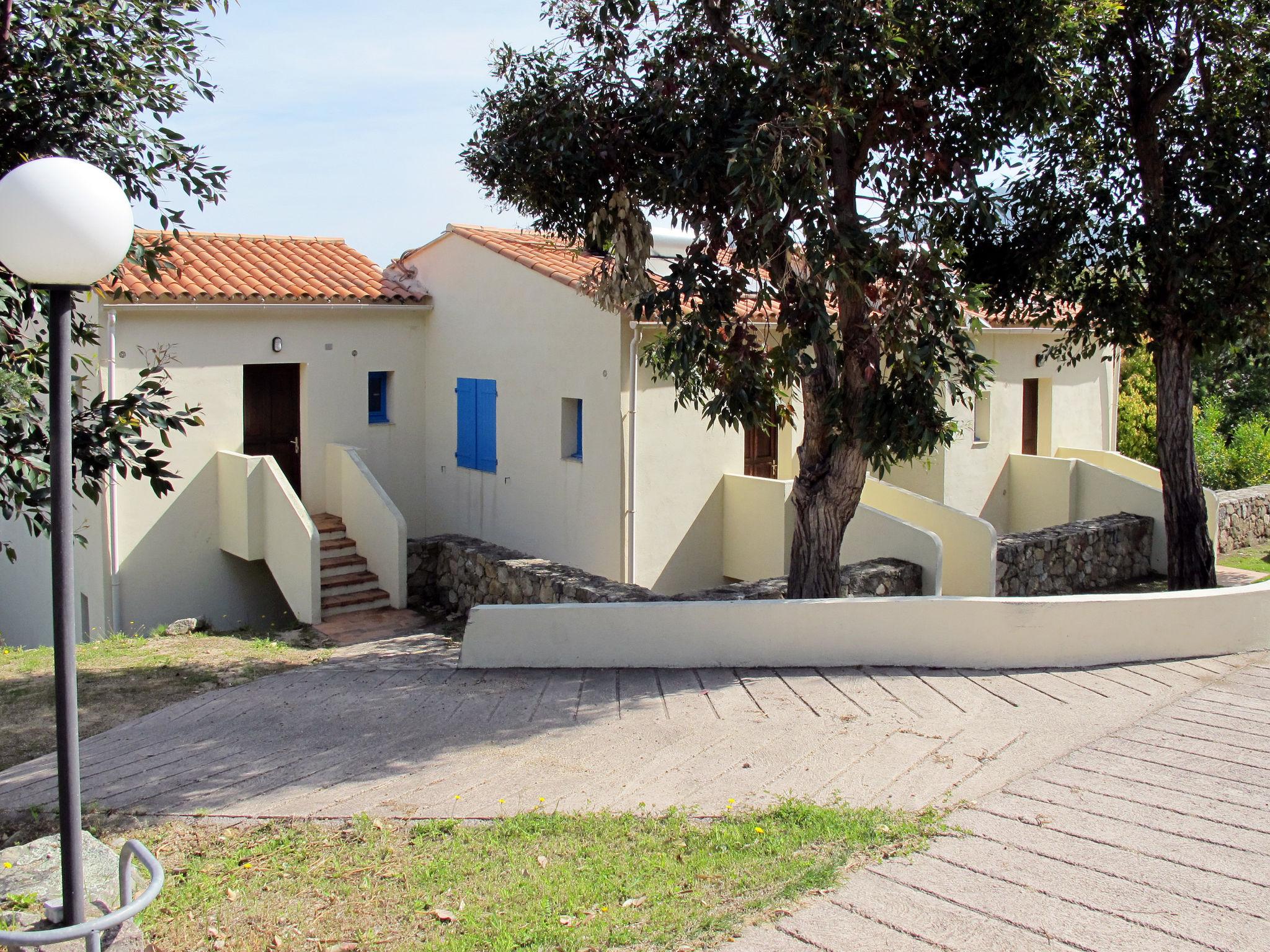 Foto 2 - Apartamento de 1 habitación en Algajola con jardín y vistas al mar