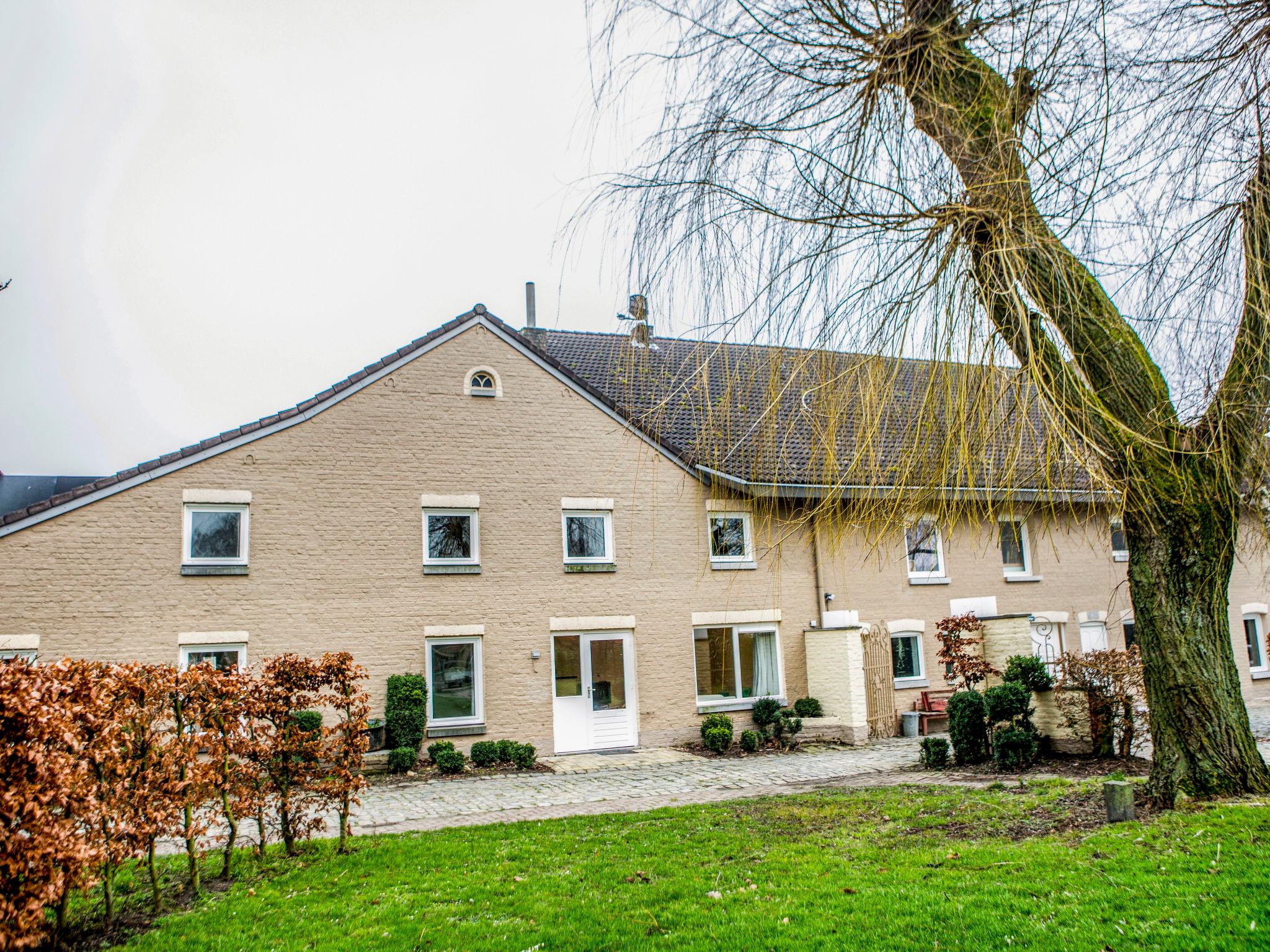 Photo 1 - Maison de 4 chambres à Gulpen avec jardin et terrasse