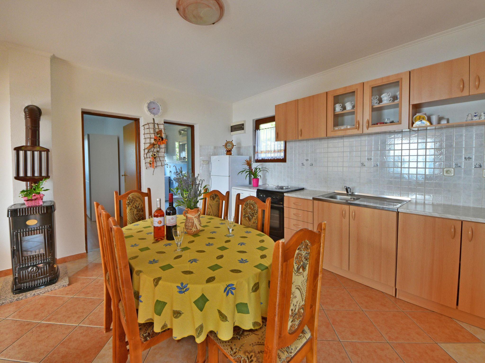 Photo 9 - 2 bedroom House in Opatija with terrace and sea view