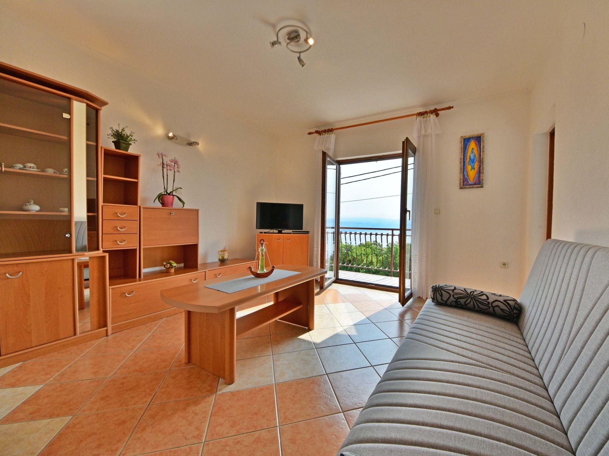 Foto 3 - Casa con 2 camere da letto a Opatija con terrazza e vista mare
