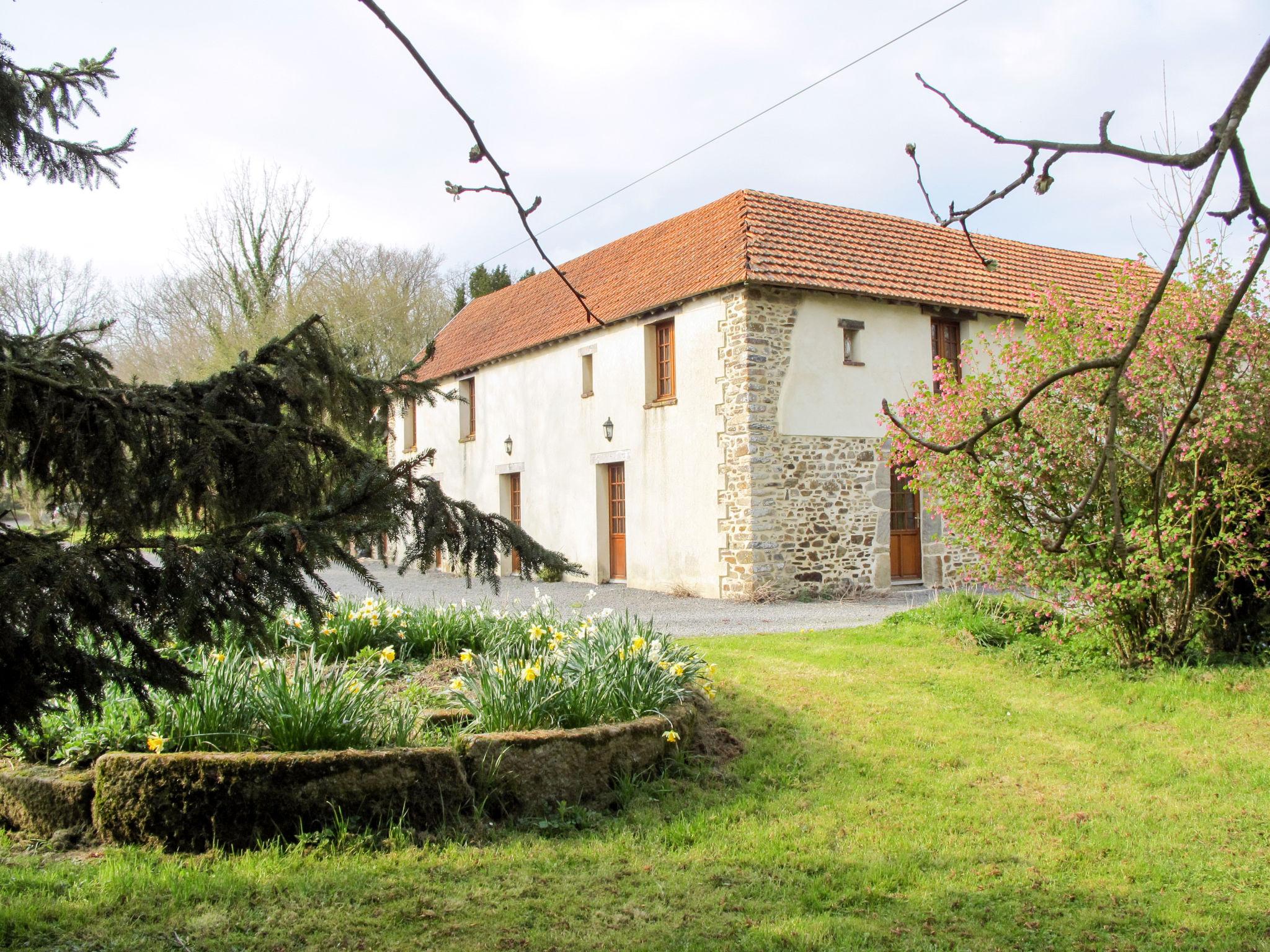 Foto 5 - Haus mit 2 Schlafzimmern in Savigny mit garten und blick aufs meer