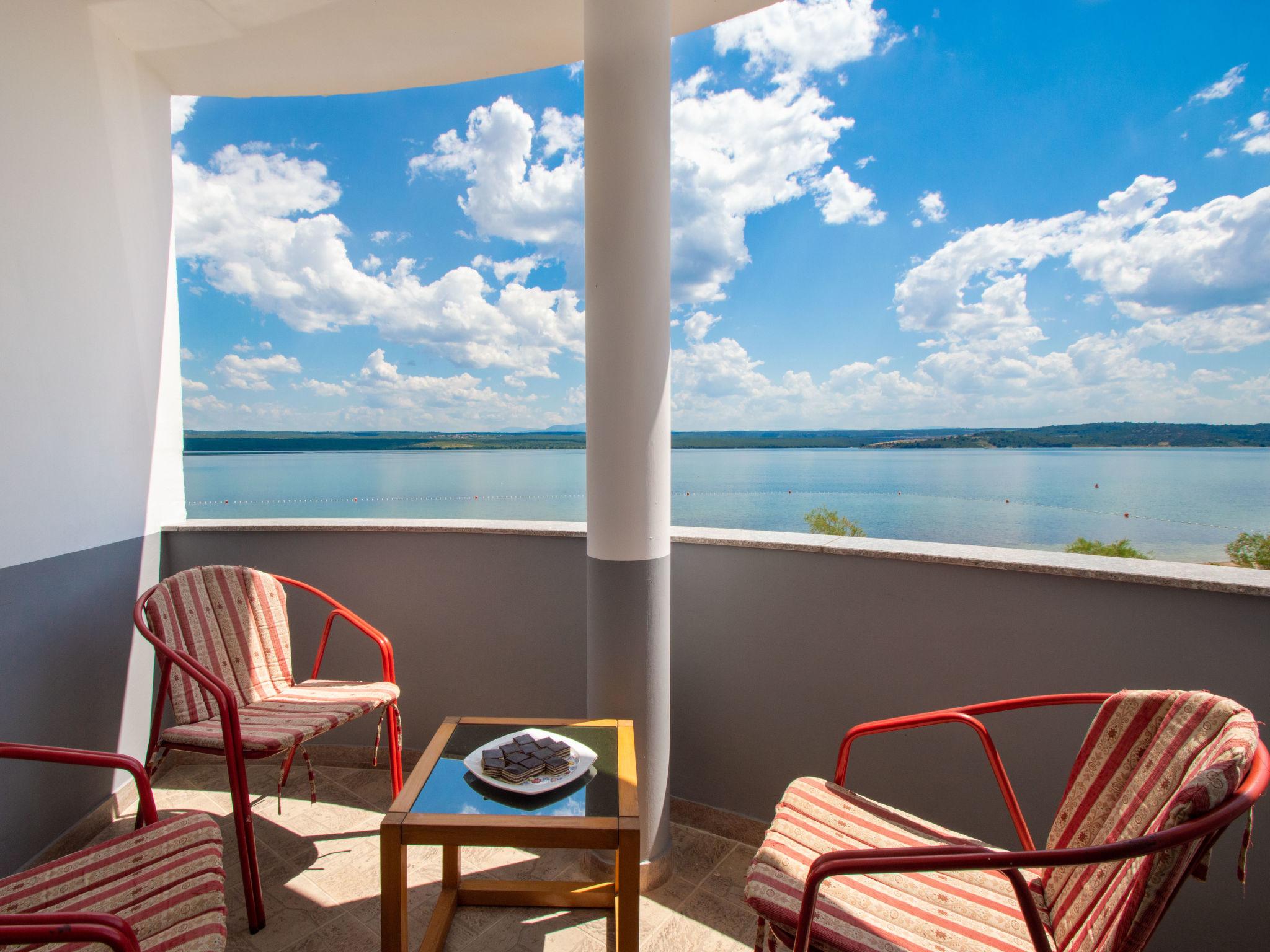 Photo 1 - 2 bedroom Apartment in Sibenik with garden and sea view
