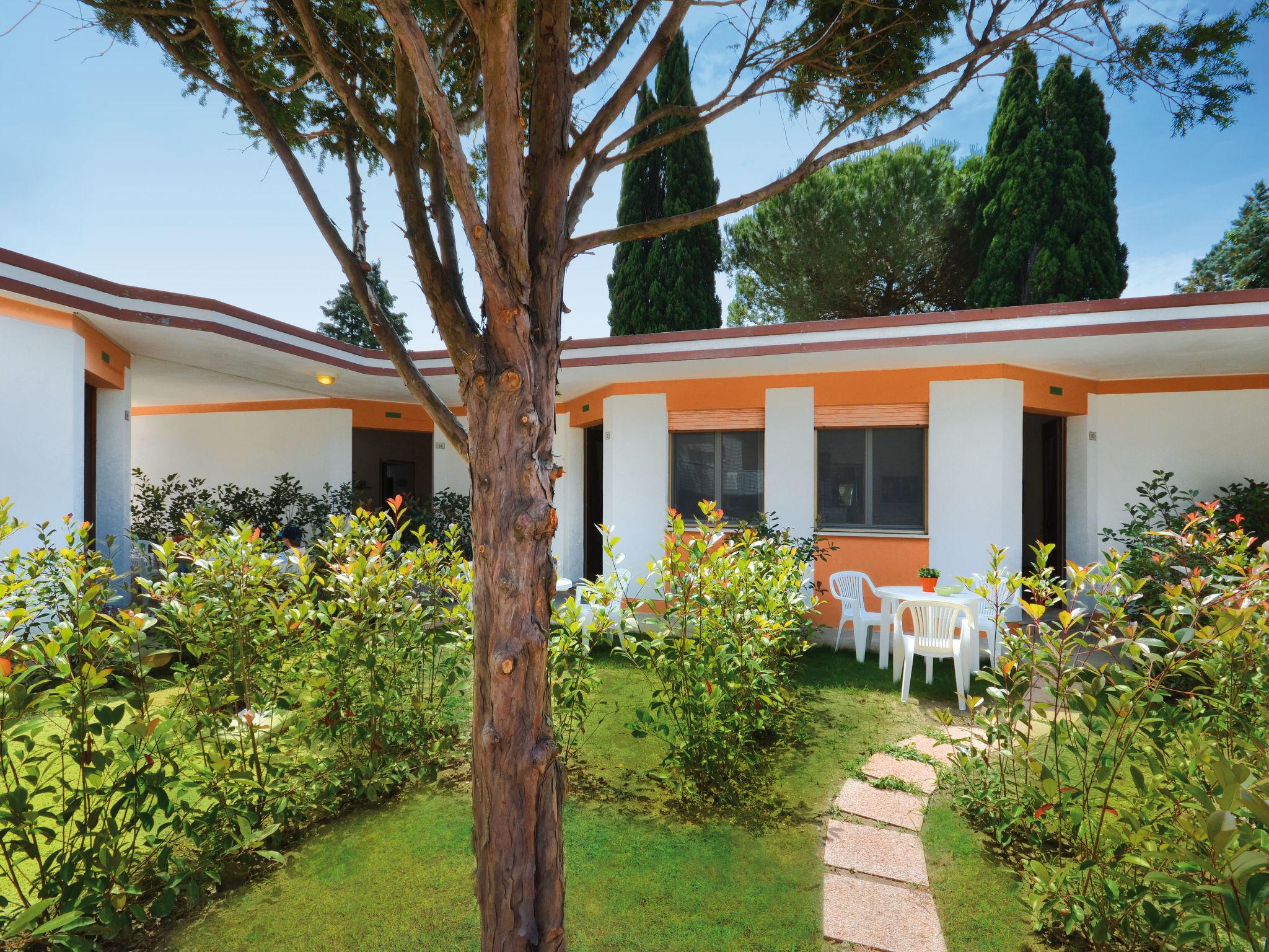 Photo 1 - Maison de 2 chambres à San Michele al Tagliamento avec jardin et vues à la mer