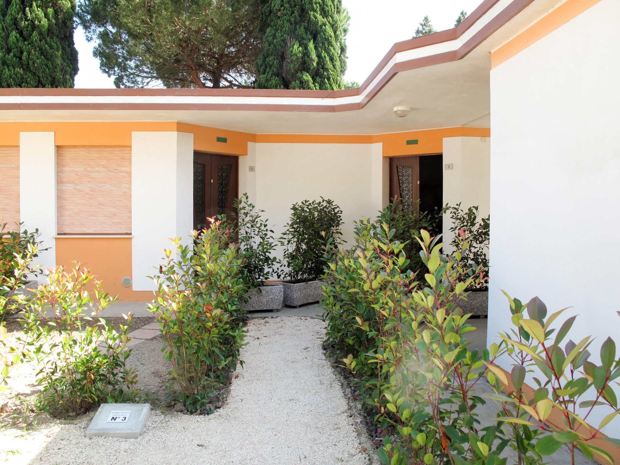 Photo 9 - Maison de 2 chambres à San Michele al Tagliamento avec jardin et vues à la mer