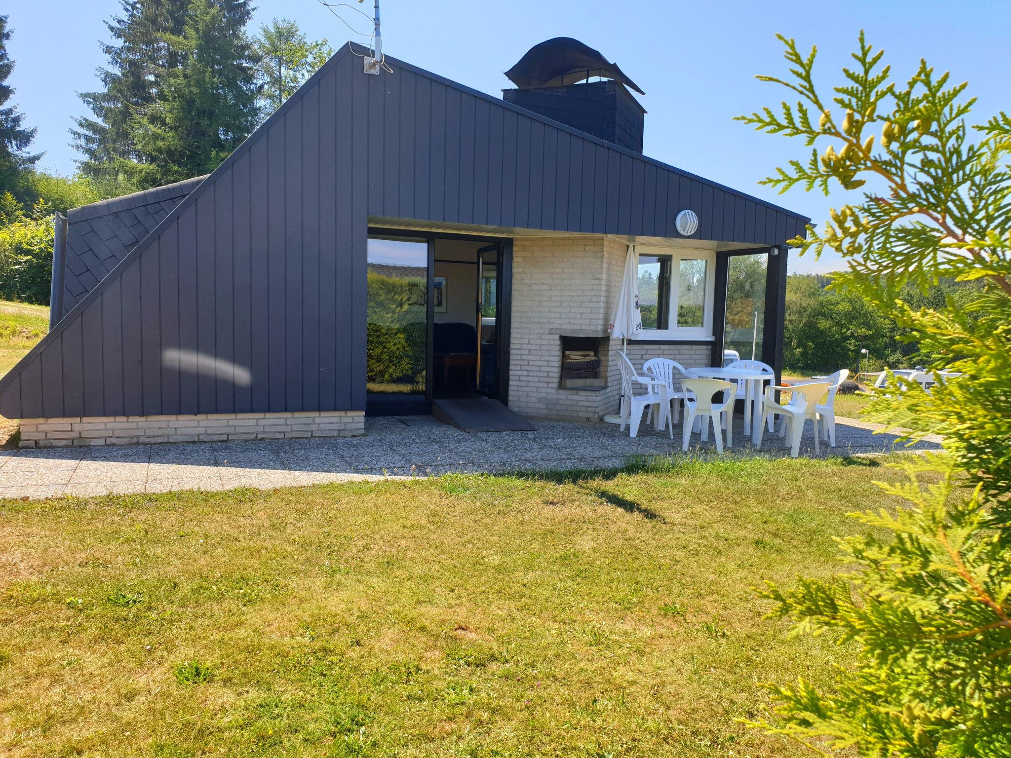 Foto 1 - Casa de 3 quartos em Gerolstein com piscina e jardim