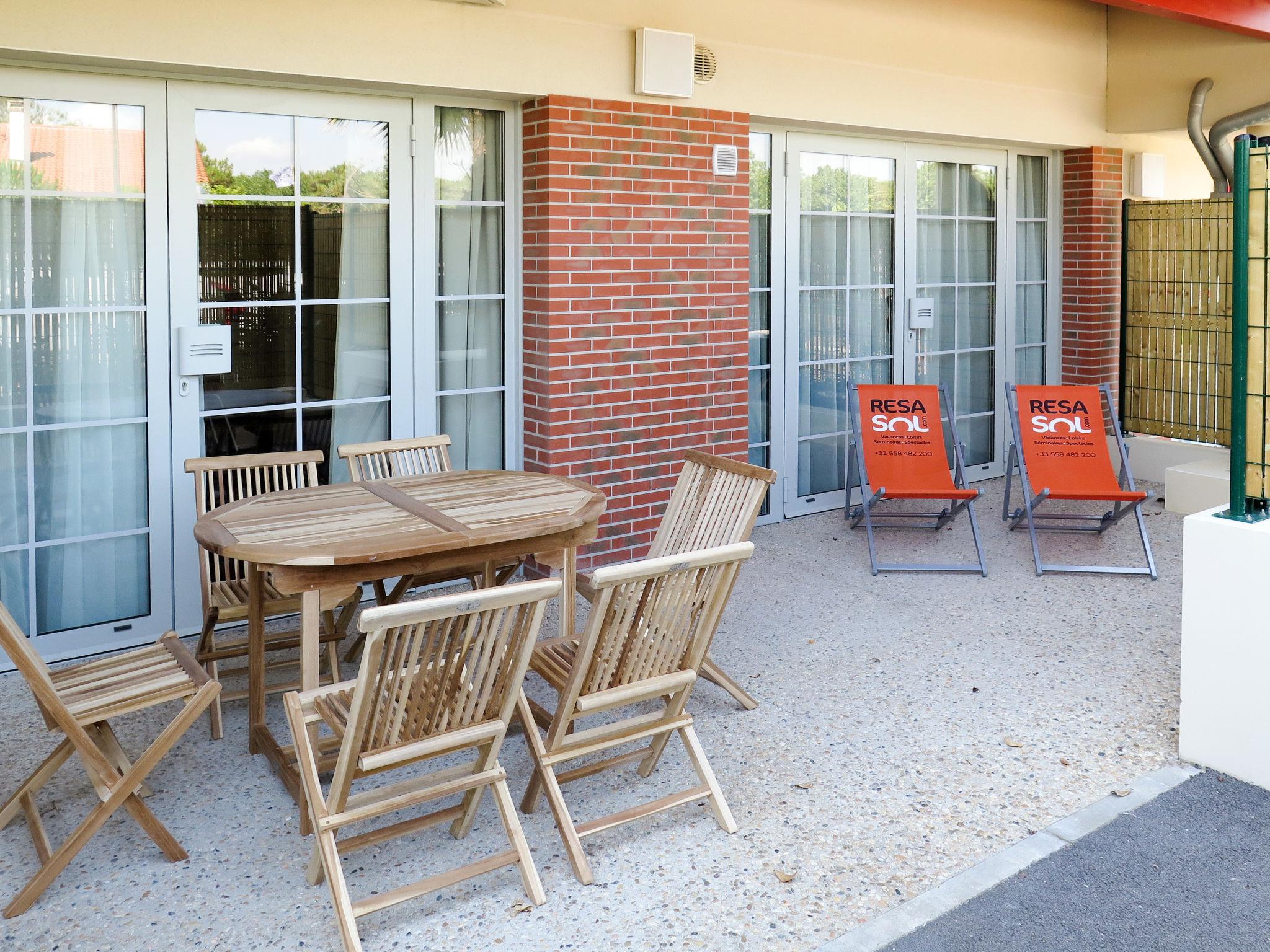 Foto 1 - Appartamento con 2 camere da letto a Vieux-Boucau-les-Bains con piscina e terrazza