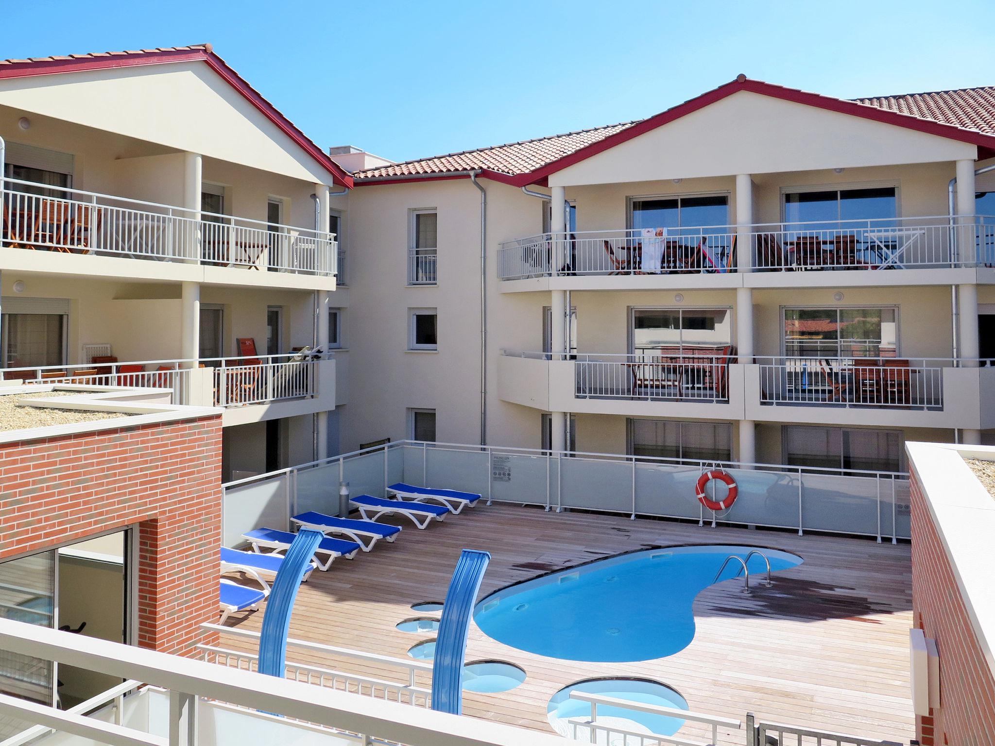 Photo 1 - Appartement de 3 chambres à Vieux-Boucau-les-Bains avec piscine et terrasse