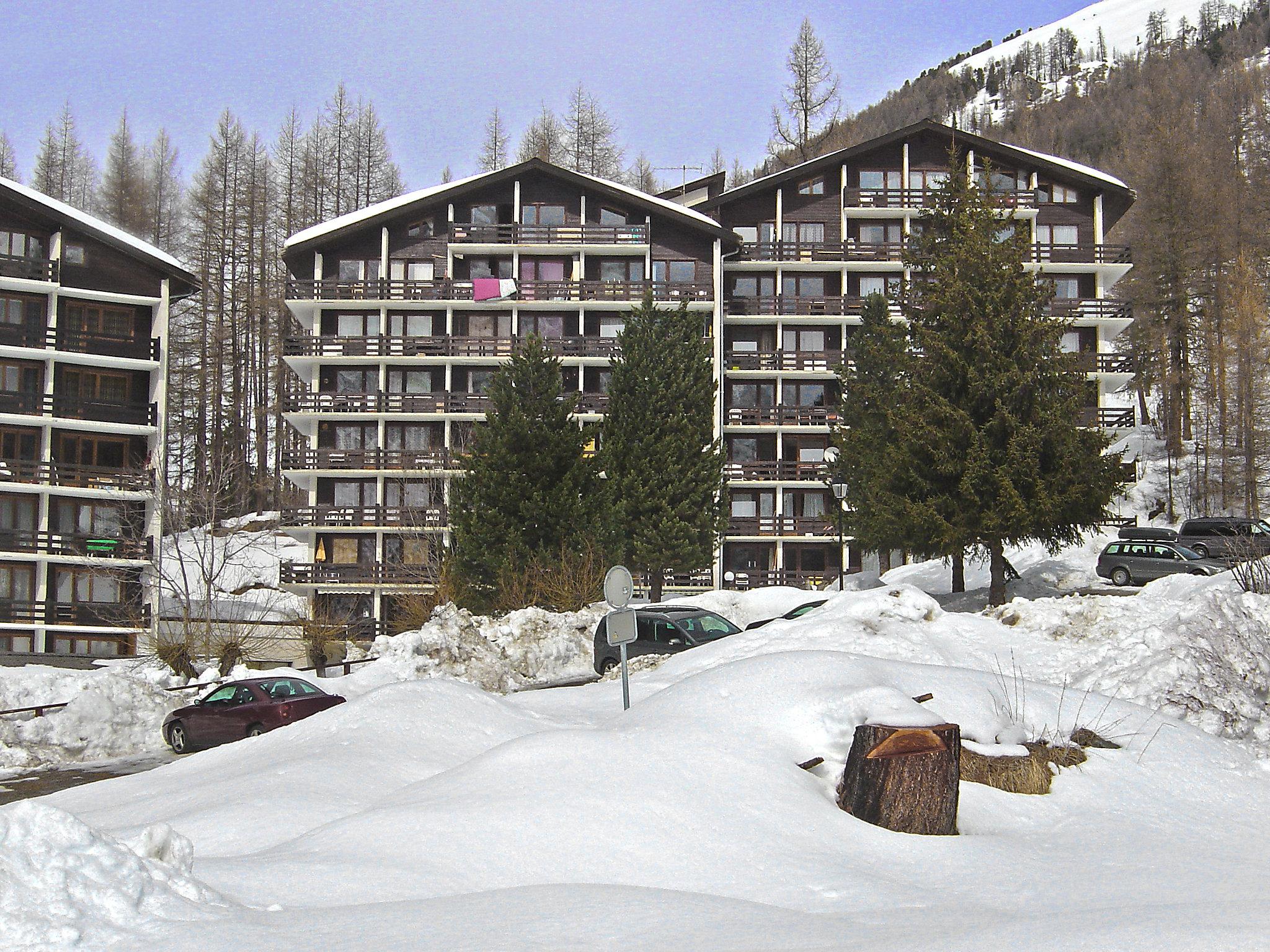 Photo 12 - Appartement de 1 chambre à Anniviers avec piscine et vues sur la montagne