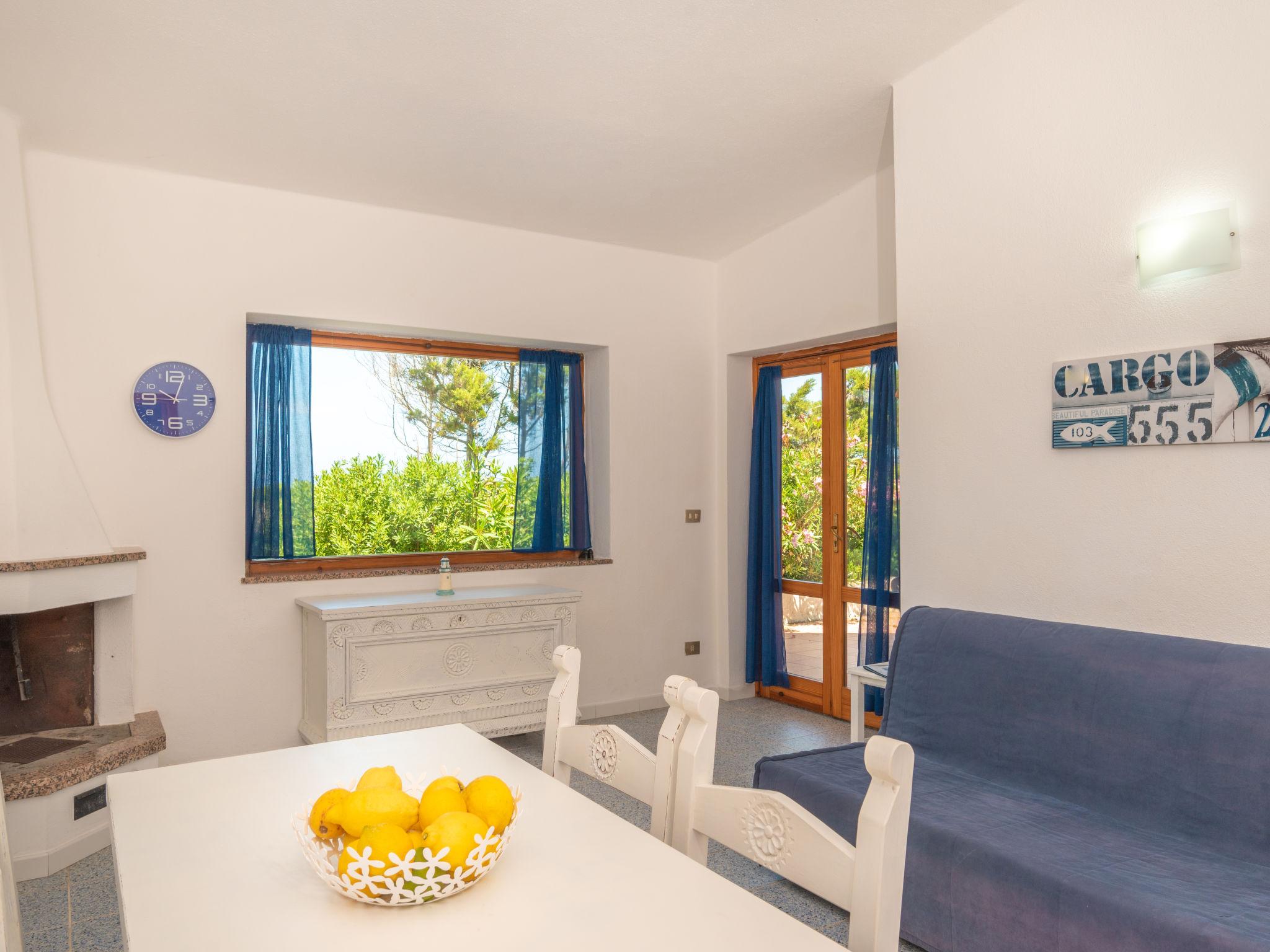 Foto 4 - Casa de 2 habitaciones en Aglientu con terraza y vistas al mar