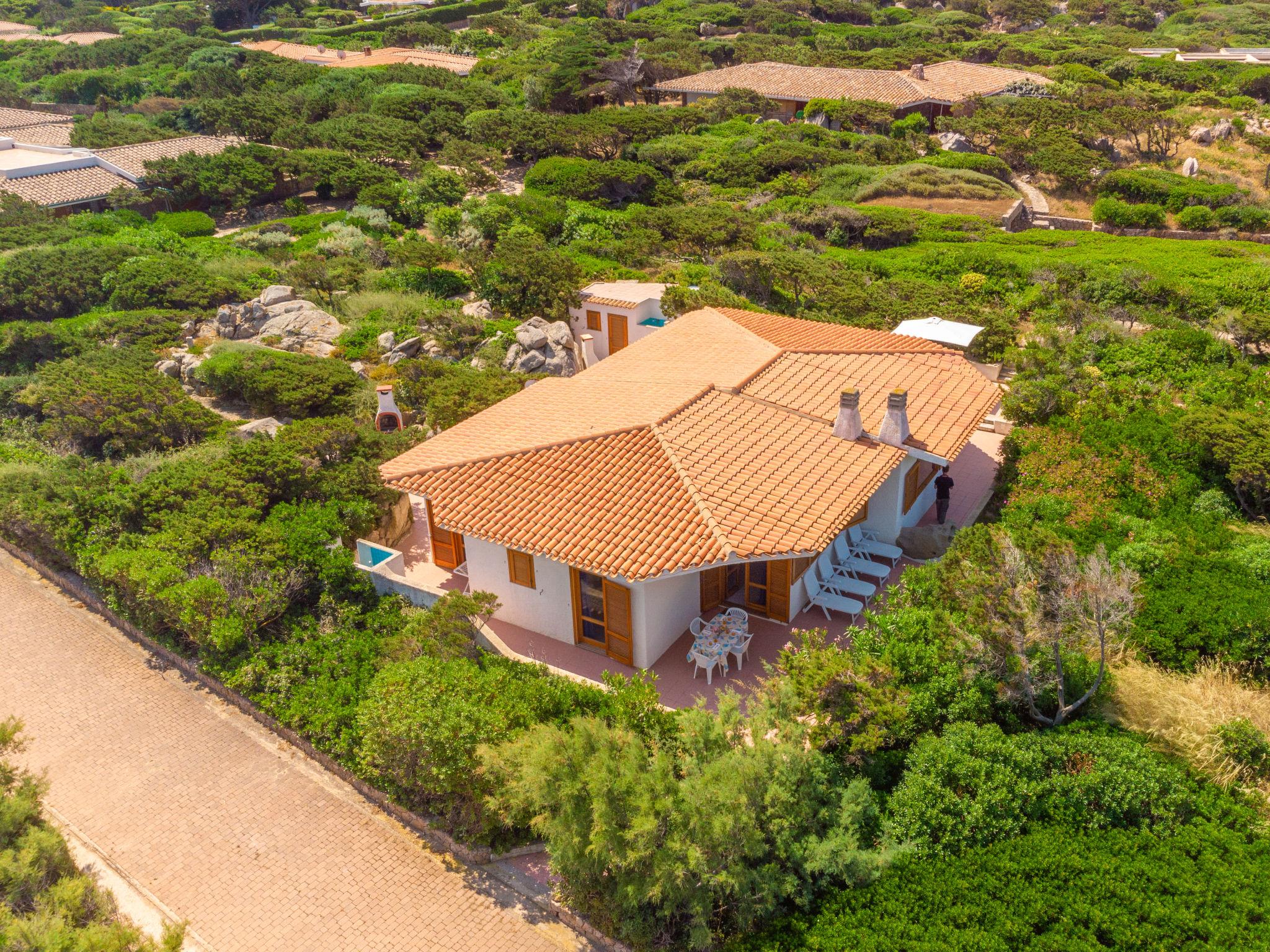 Foto 20 - Casa de 2 quartos em Aglientu com terraço e vistas do mar